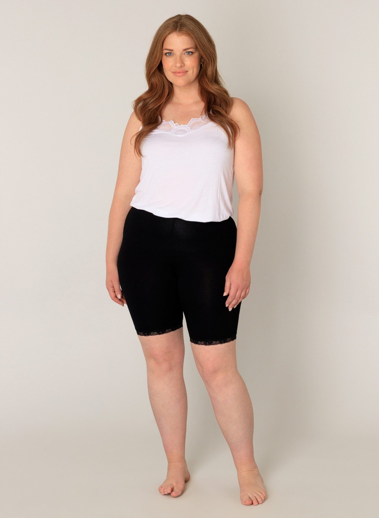 Base Level Curvy Caprilegging AUDREY