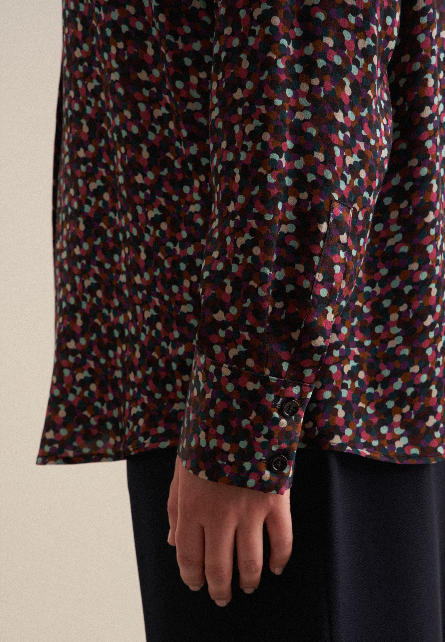 seidensticker Overhemdblouse Zwarte roos Lange mouwen kraag print
