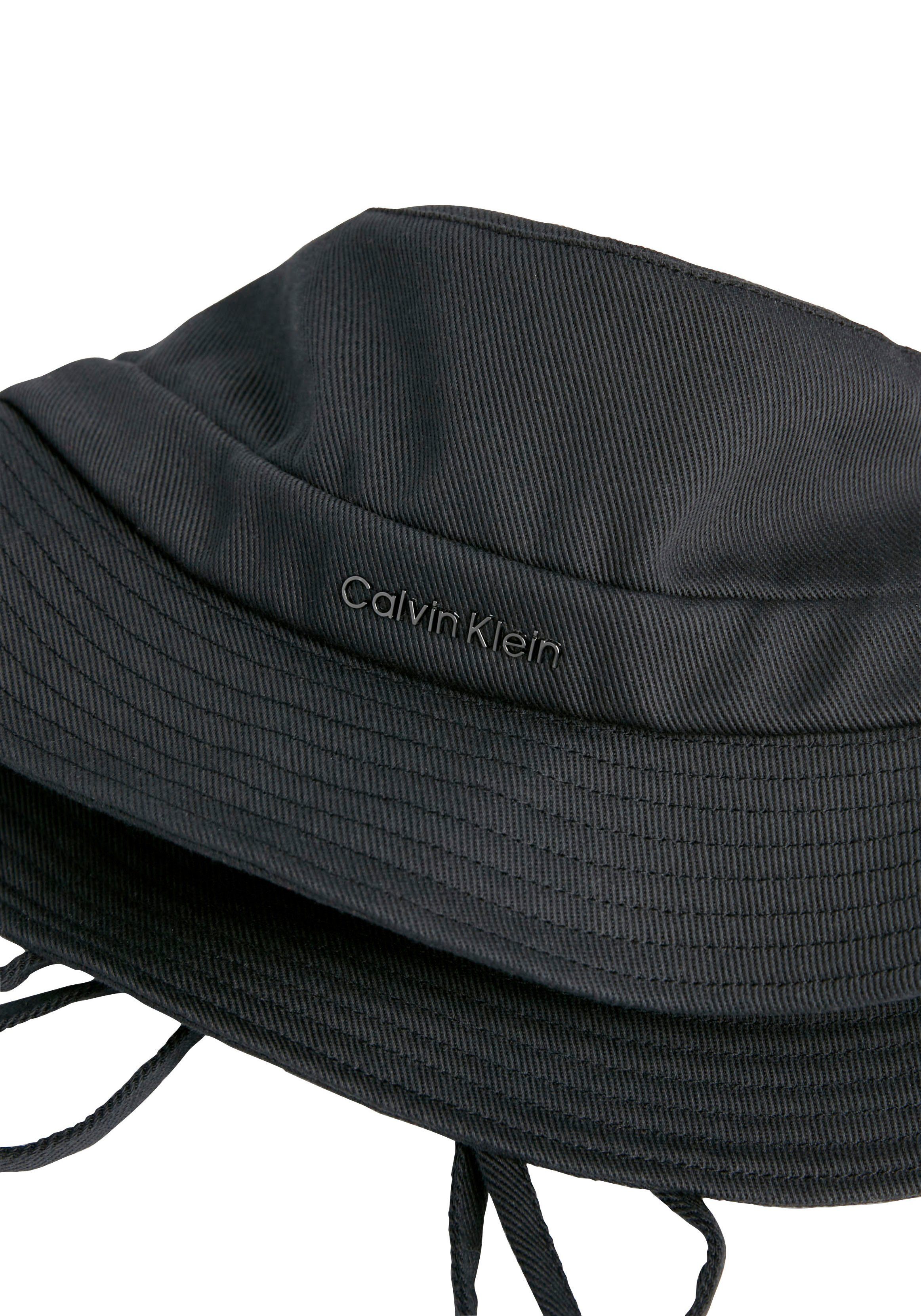 Calvin Klein Vissershoed METAL LETTERING CANVAS BUCKET