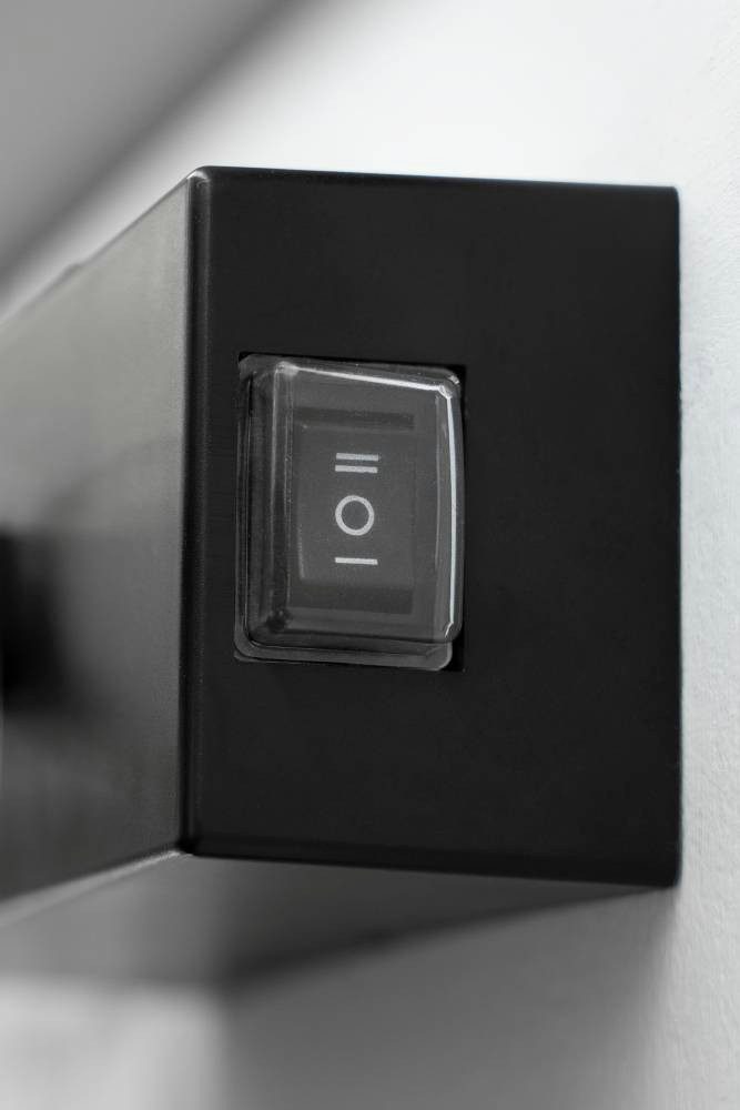EGLO Spiegellamp VERDELLO Wandlamp van kunststof in zwart, wit en messing, badkamerlamp, IP44 (1 stuk)