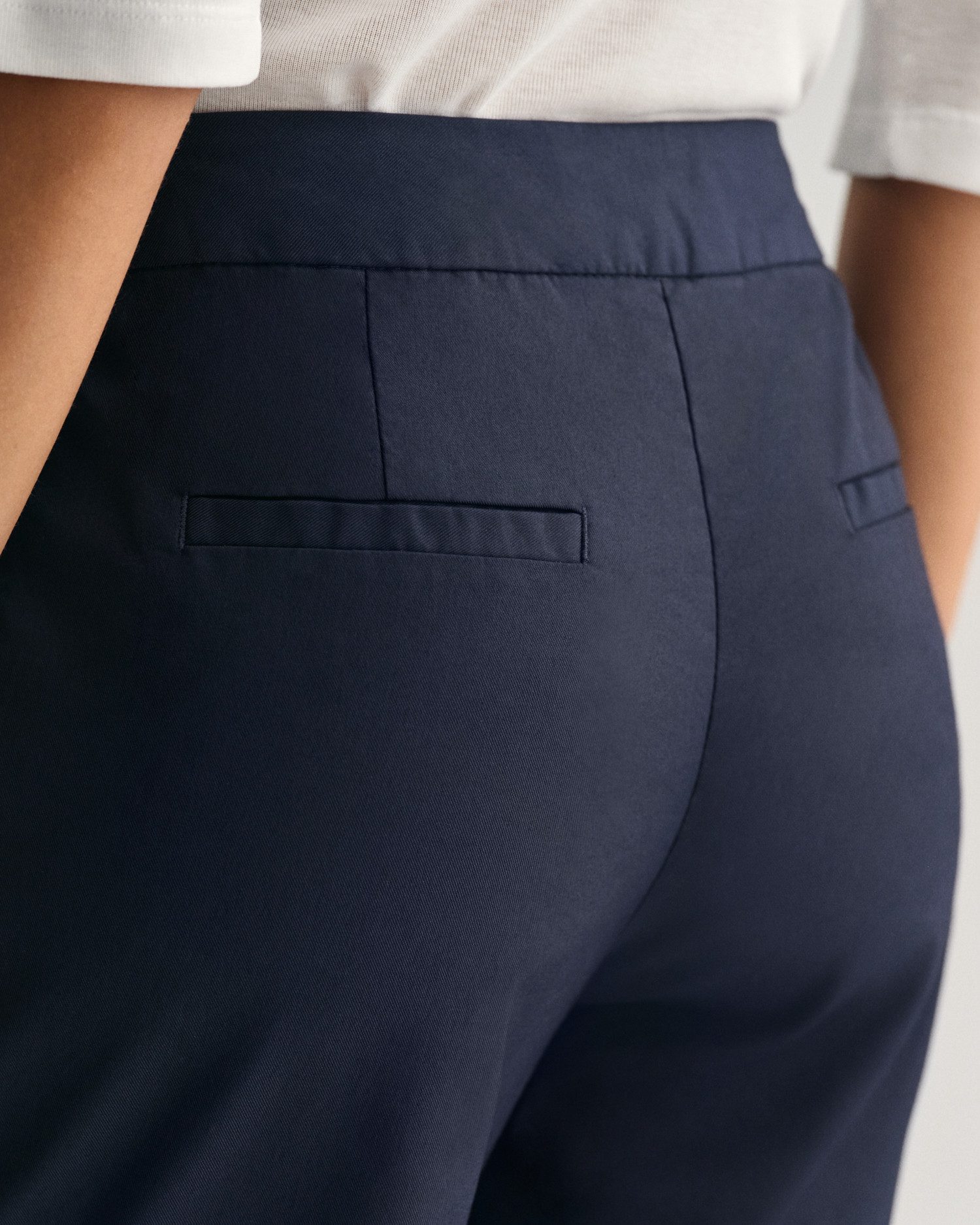 Gant Stoffen broek SLIM SLACK met plooien aan voor- en achterkant