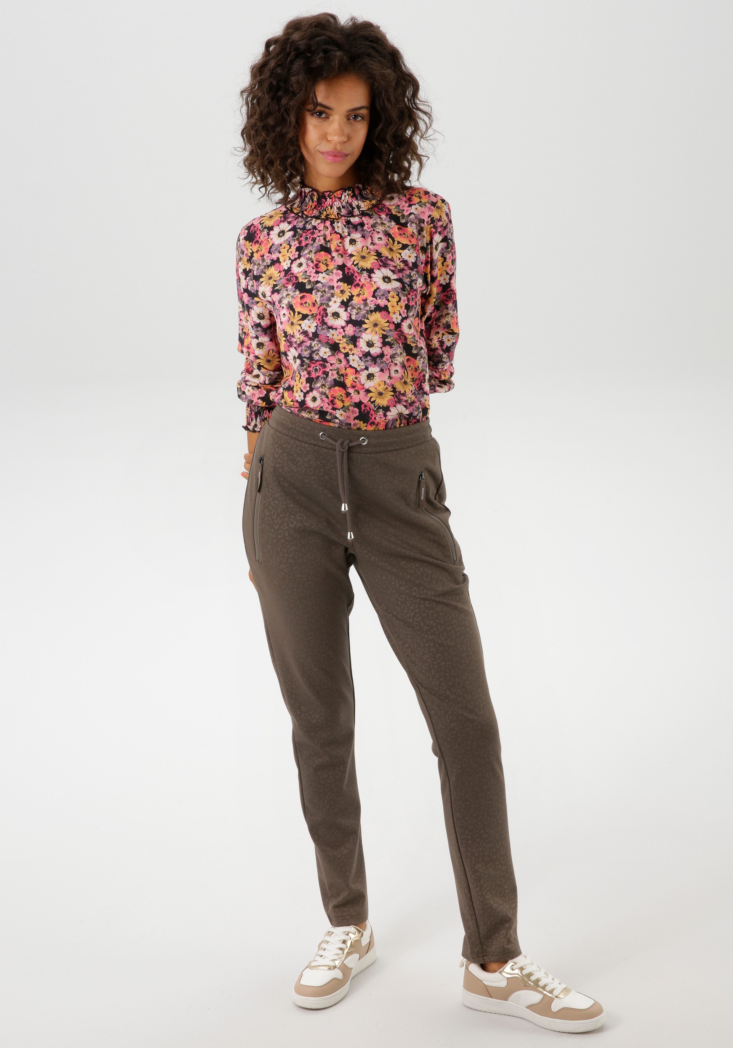 Aniston CASUAL Comfortbroek met stijlvolle print