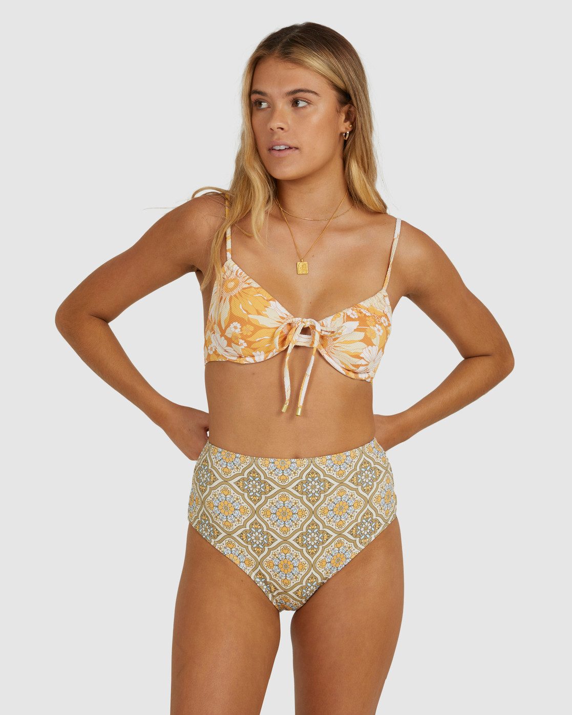 Billabong Zwemshirt Dalilah Ella dames tankini's met beugel maat XS rood