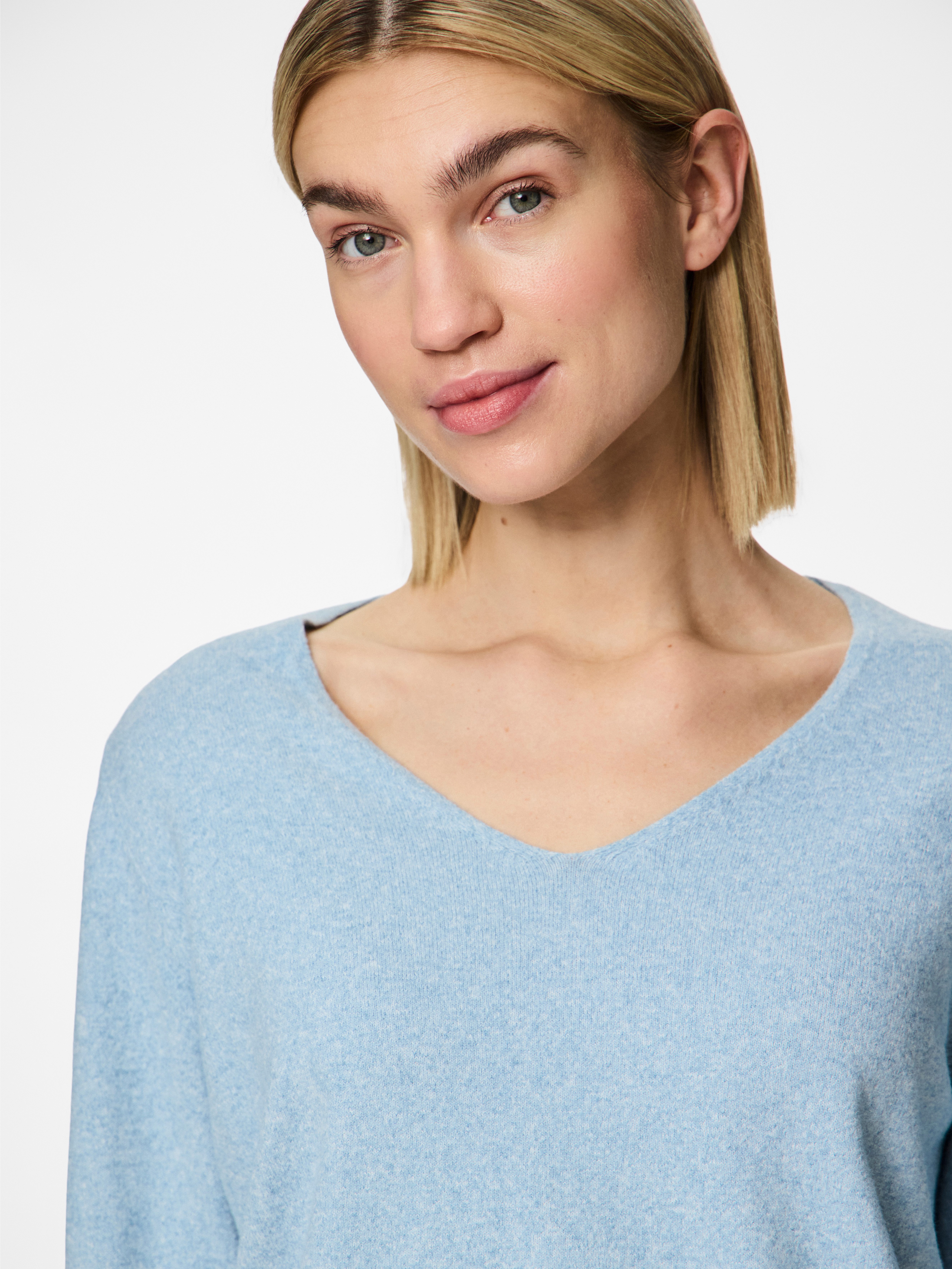 pieces Trui met V-hals PCBREE LS V-NECK KNIT NOOS BC