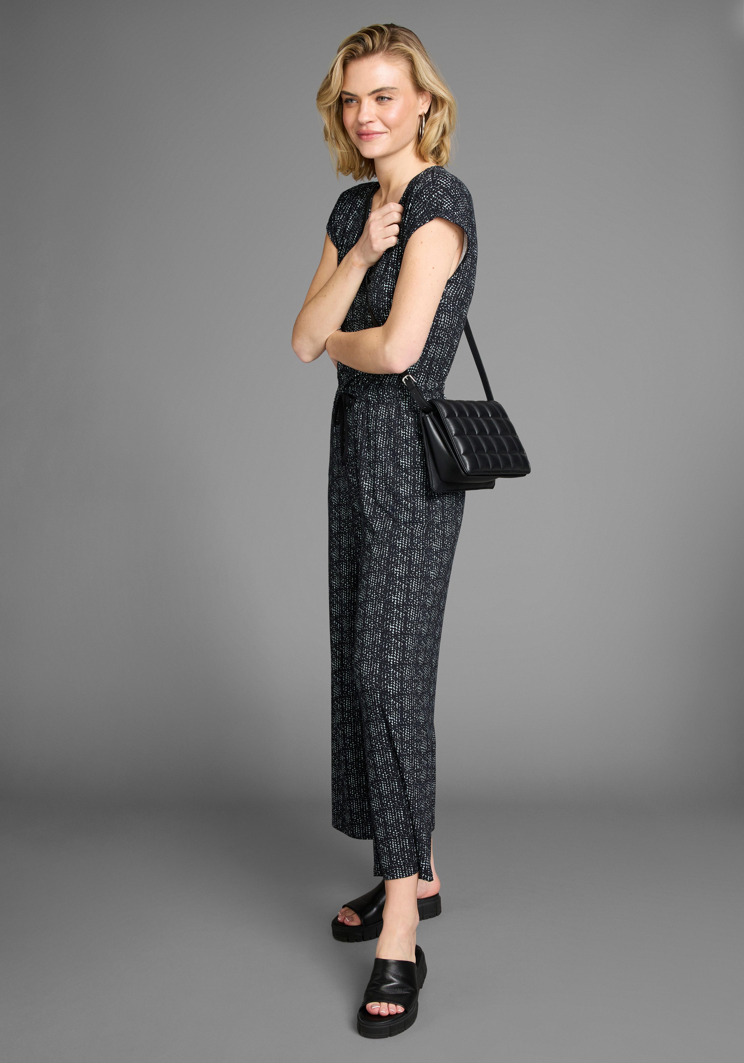 Laura Scott Jumpsuit met filigraan alloverprint - nieuwe collectie