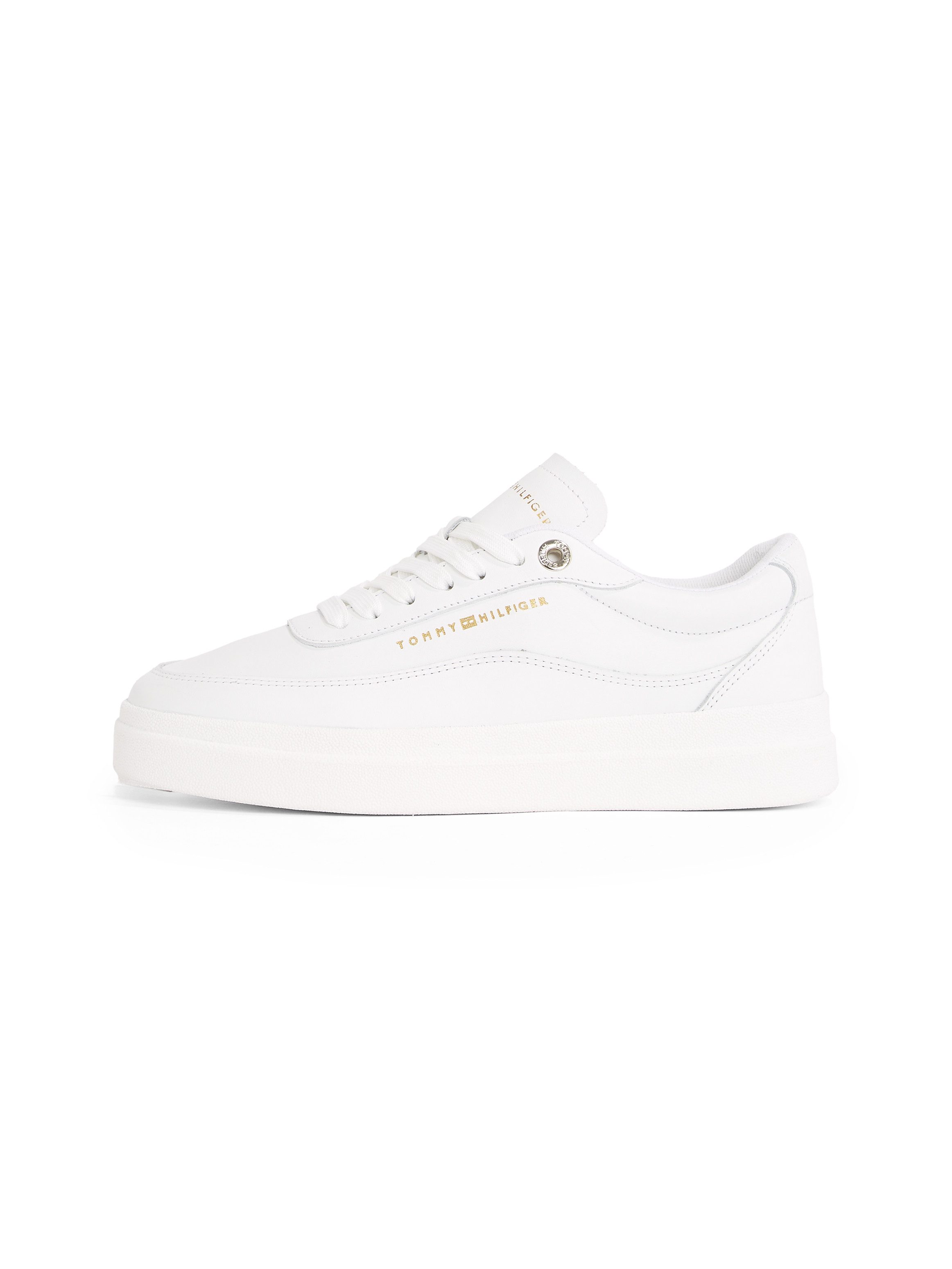 Tommy Hilfiger Plateausneakers MODERN COURT SNEAKER LTHR , vrijetijdsschoen, lage schoen, veterschoen met contrasterend logo