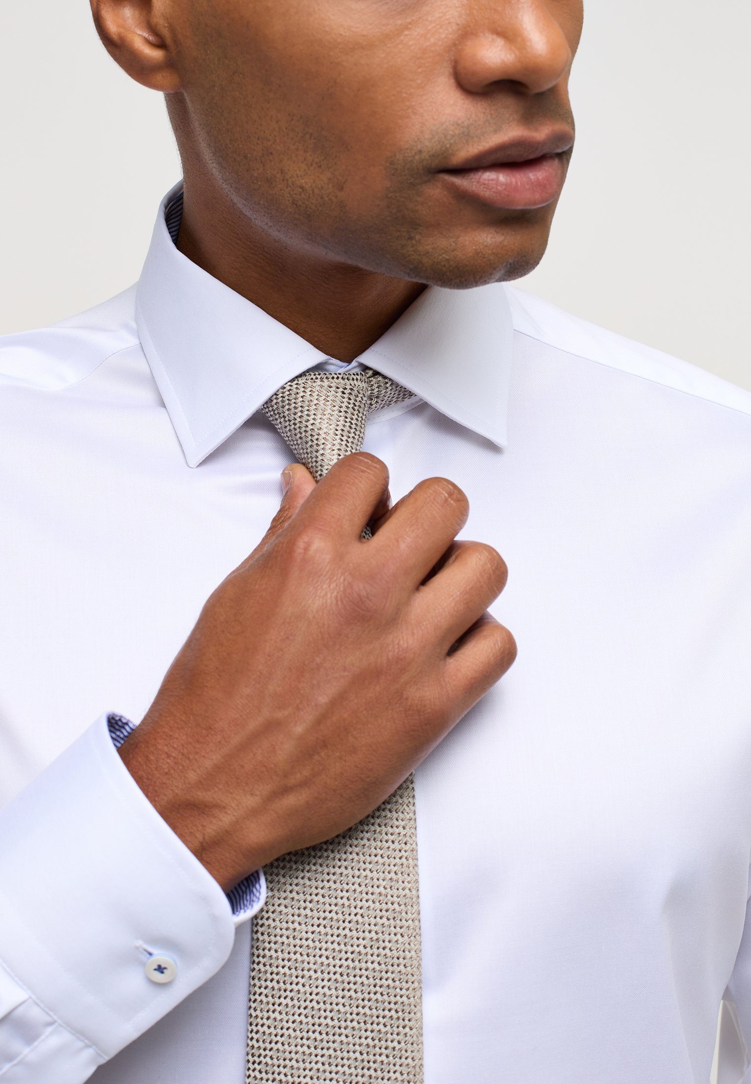 Eterna Overhemd met lange mouwen MODERN FIT NON IRON (strijkvrij)