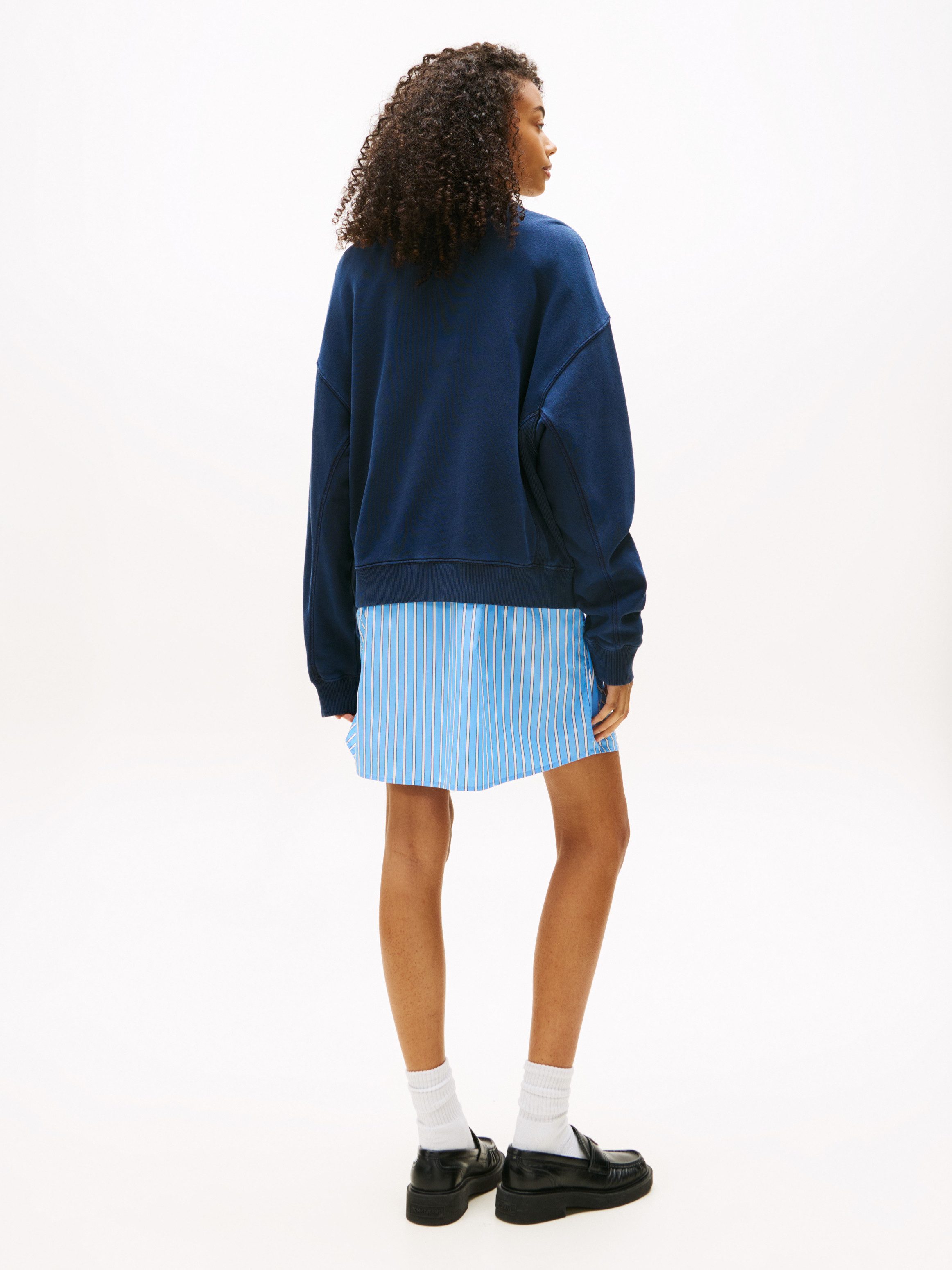 TOMMY JEANS Sweatshirt TJW BXY VARSITY OVERDYE CREW EXT