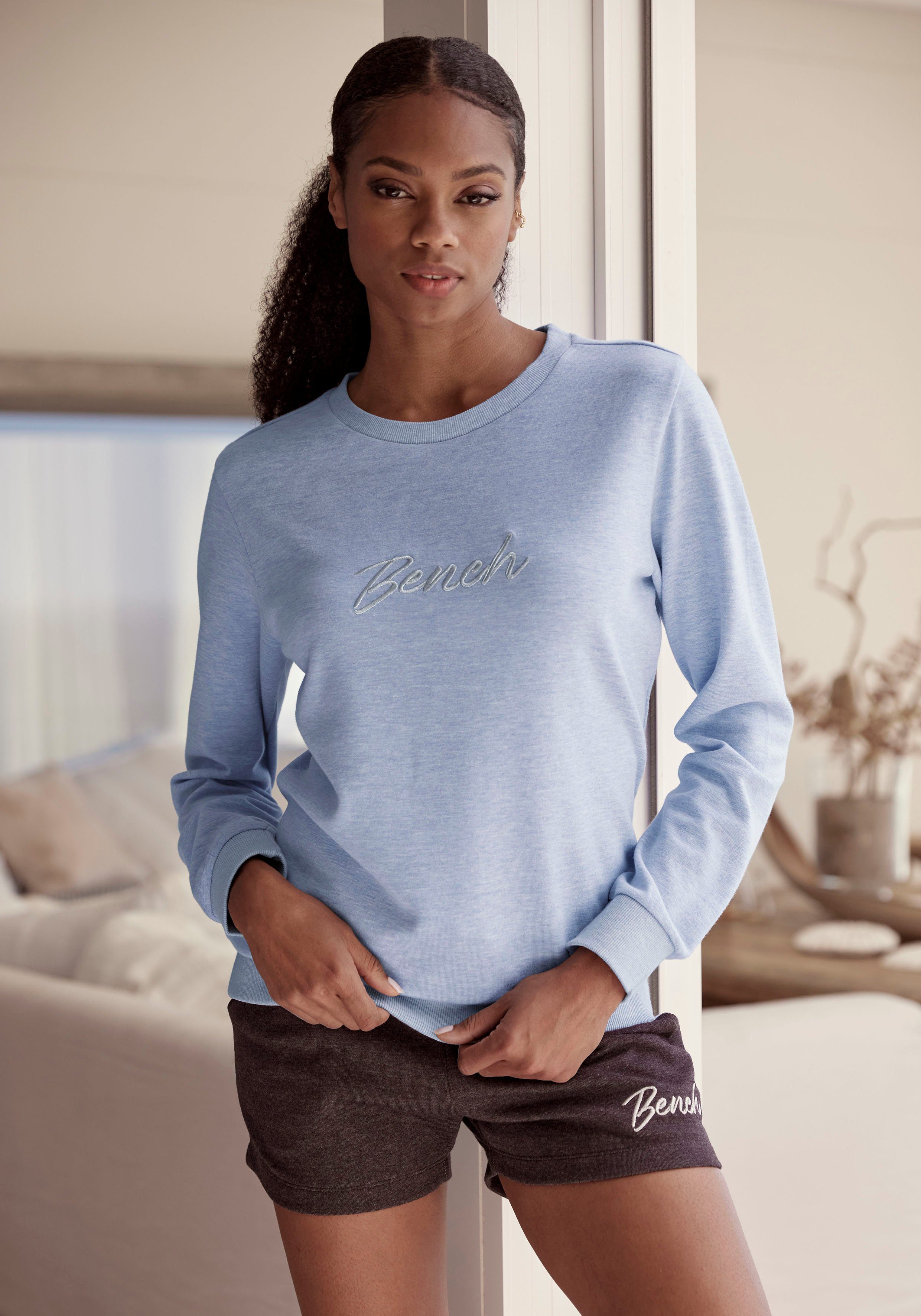 Bench. Loungewear Sweatshirt Loungeshirt met glanzende logo-borduurwerk, loungewear