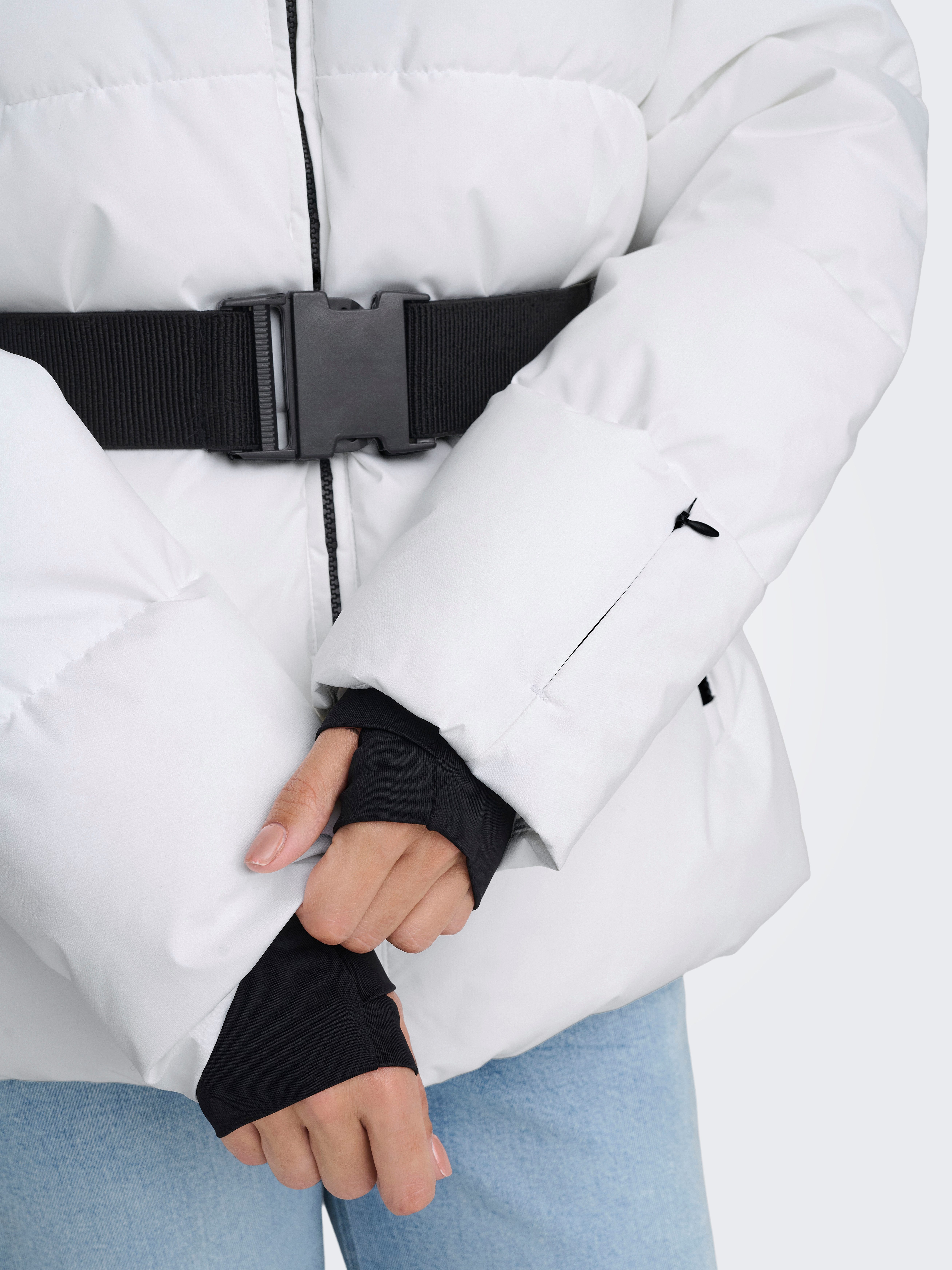 Only Gewatteerde jas ONLHARPER LIFE BELTED PREMIUM JACKET OTW