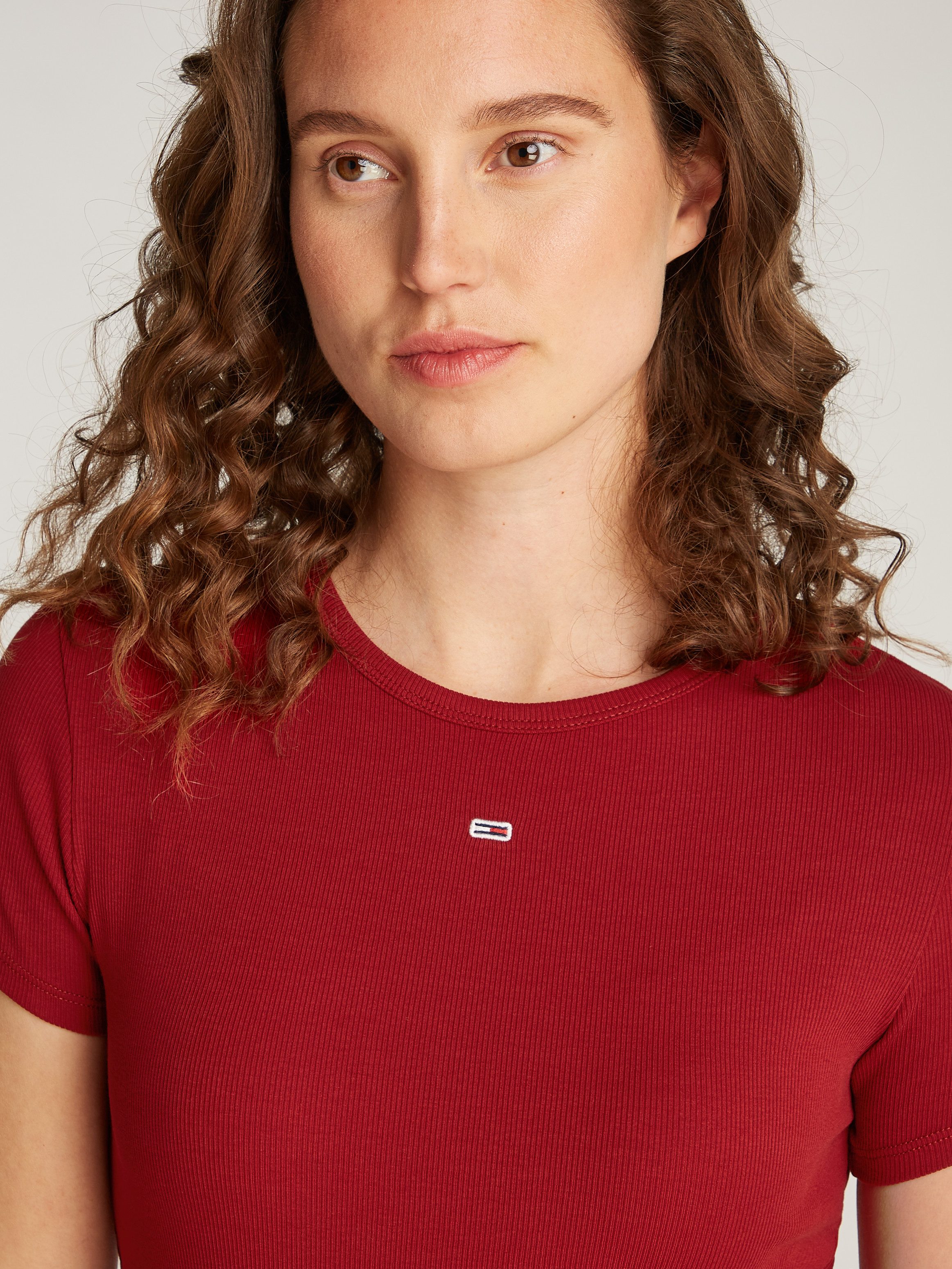 TOMMY JEANS T-shirt Slim Essential Rib Shirt Rippshirt Rundhalsshirt