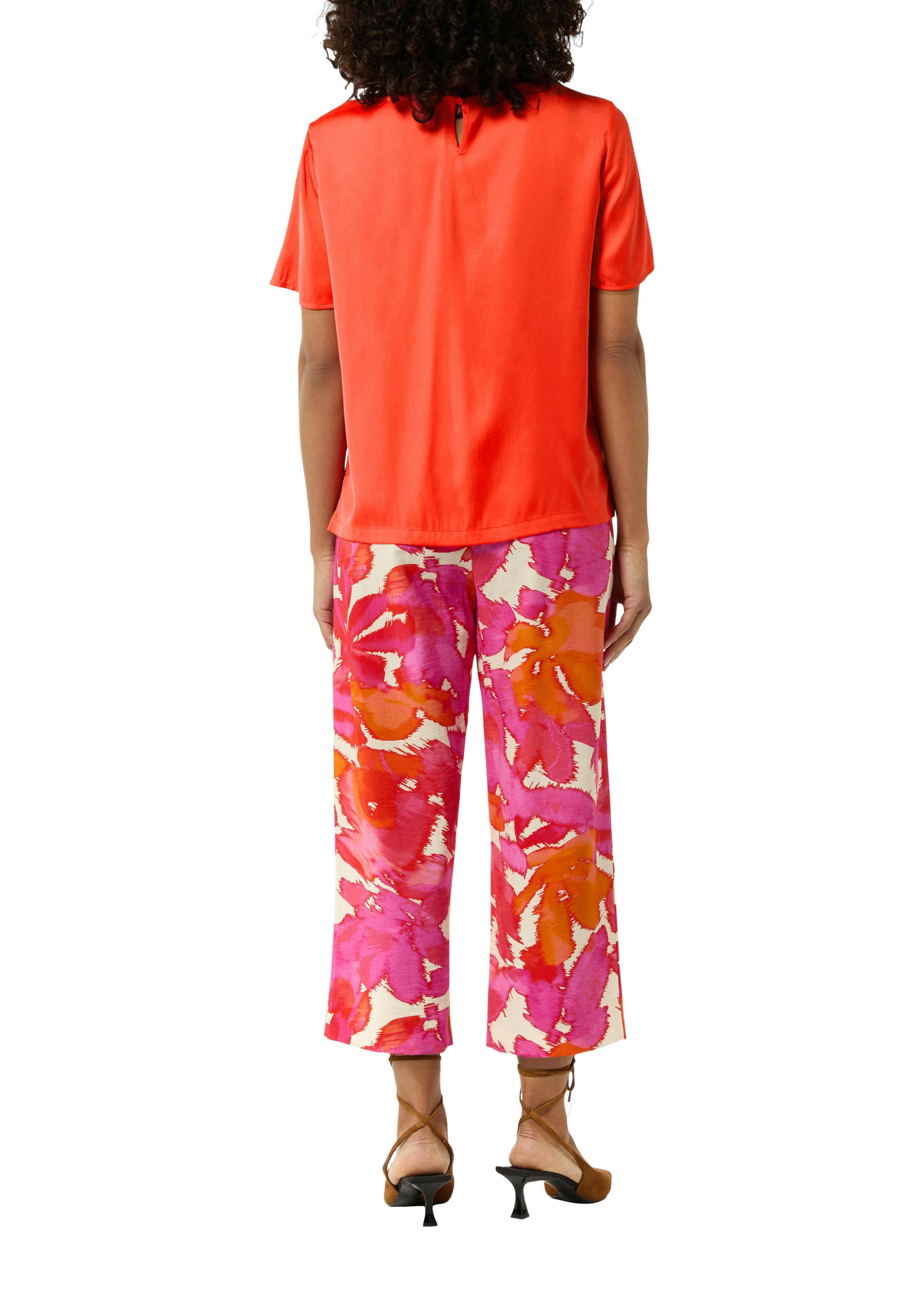 Comma Satijnen blouse met cut-out en knop in de nek