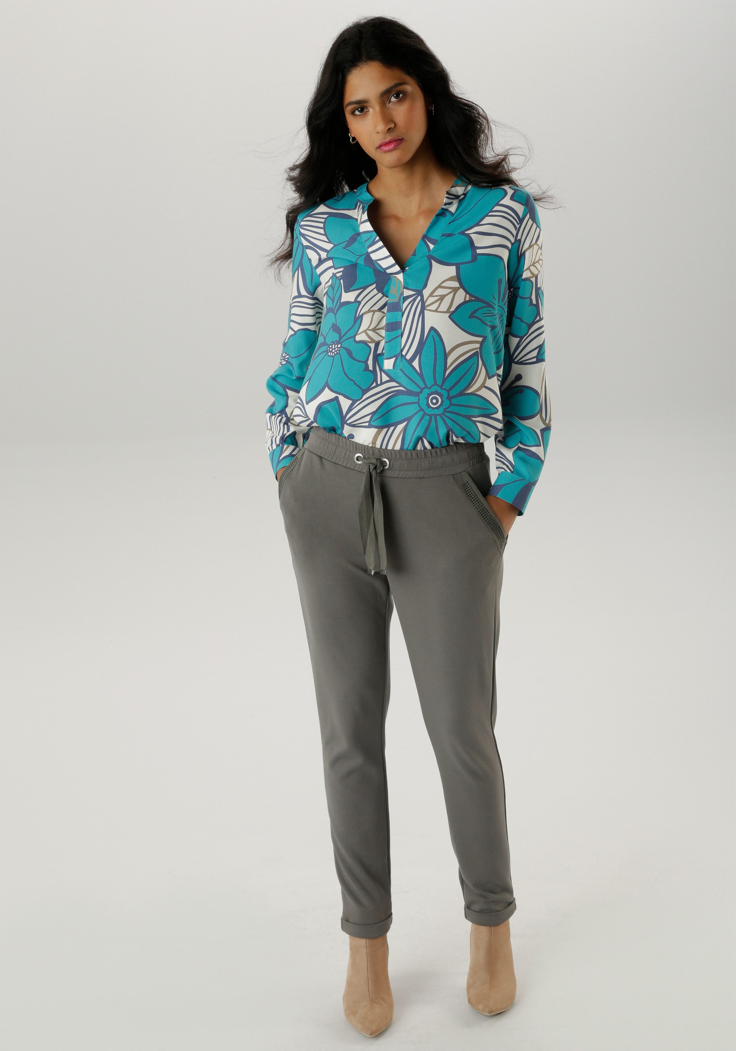 Aniston SELECTED Blouse zonder sluiting met schilderachtig bloemenprint - nieuwe collectie
