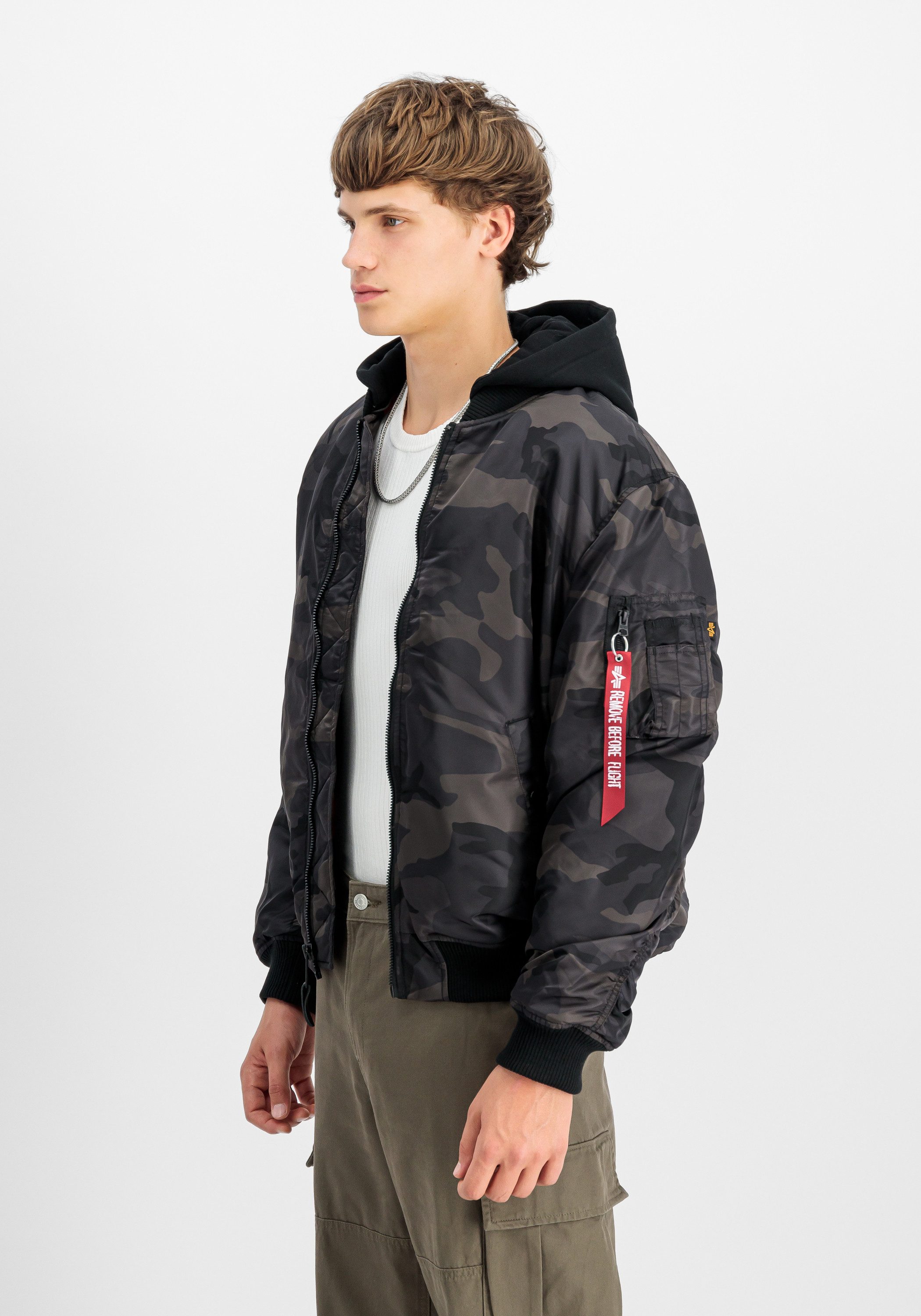 Alpha Industries Bomberjack MA-1 Zip Hood Back EMB Camo