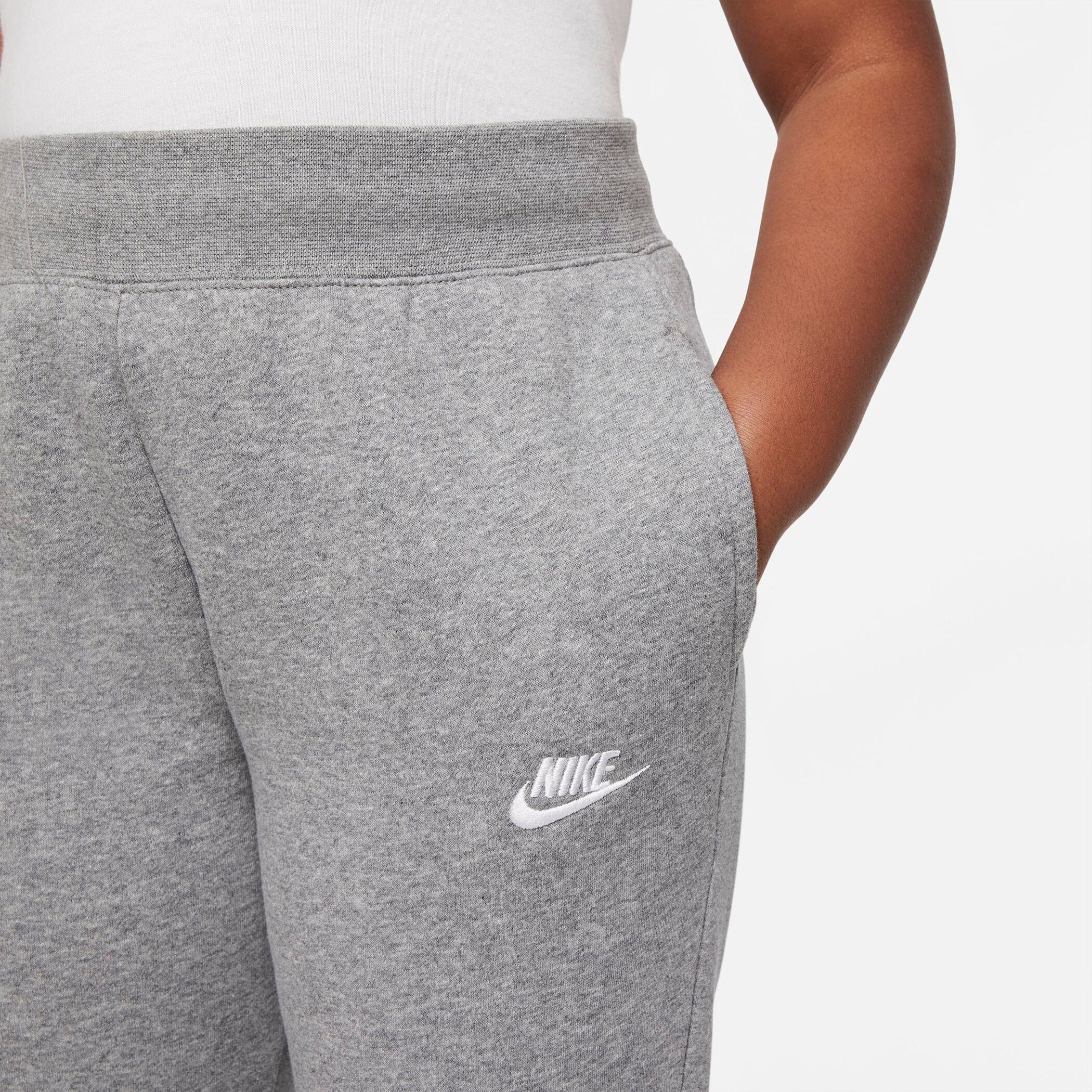 Nike Sportswear Joggingbroek Club Fleece Big Kids' (Girls') Pants Joggingbroek voor kinderen van zacht french terry materiaal