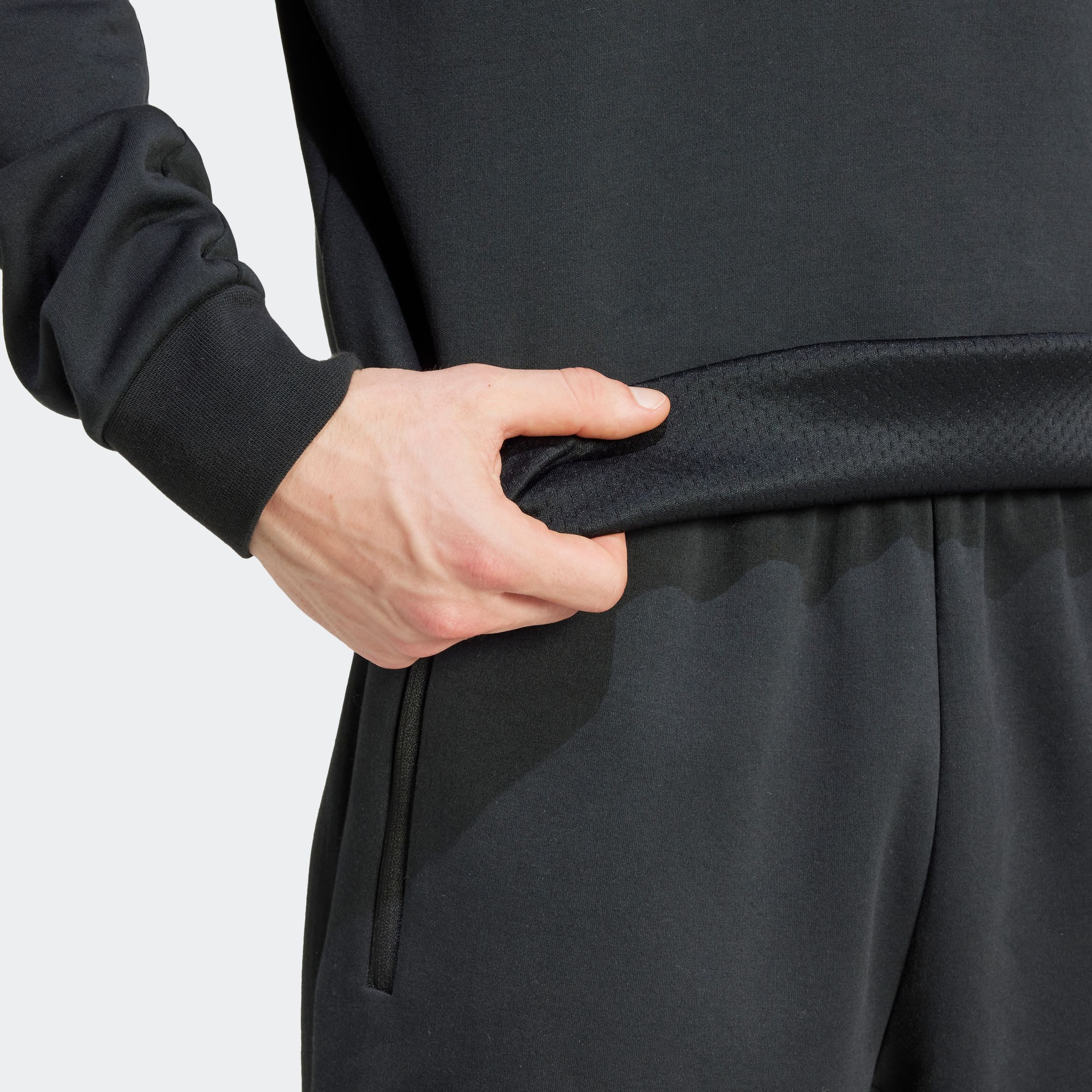 adidas Sportswear Sweatshirt M Z.N.E. CRW