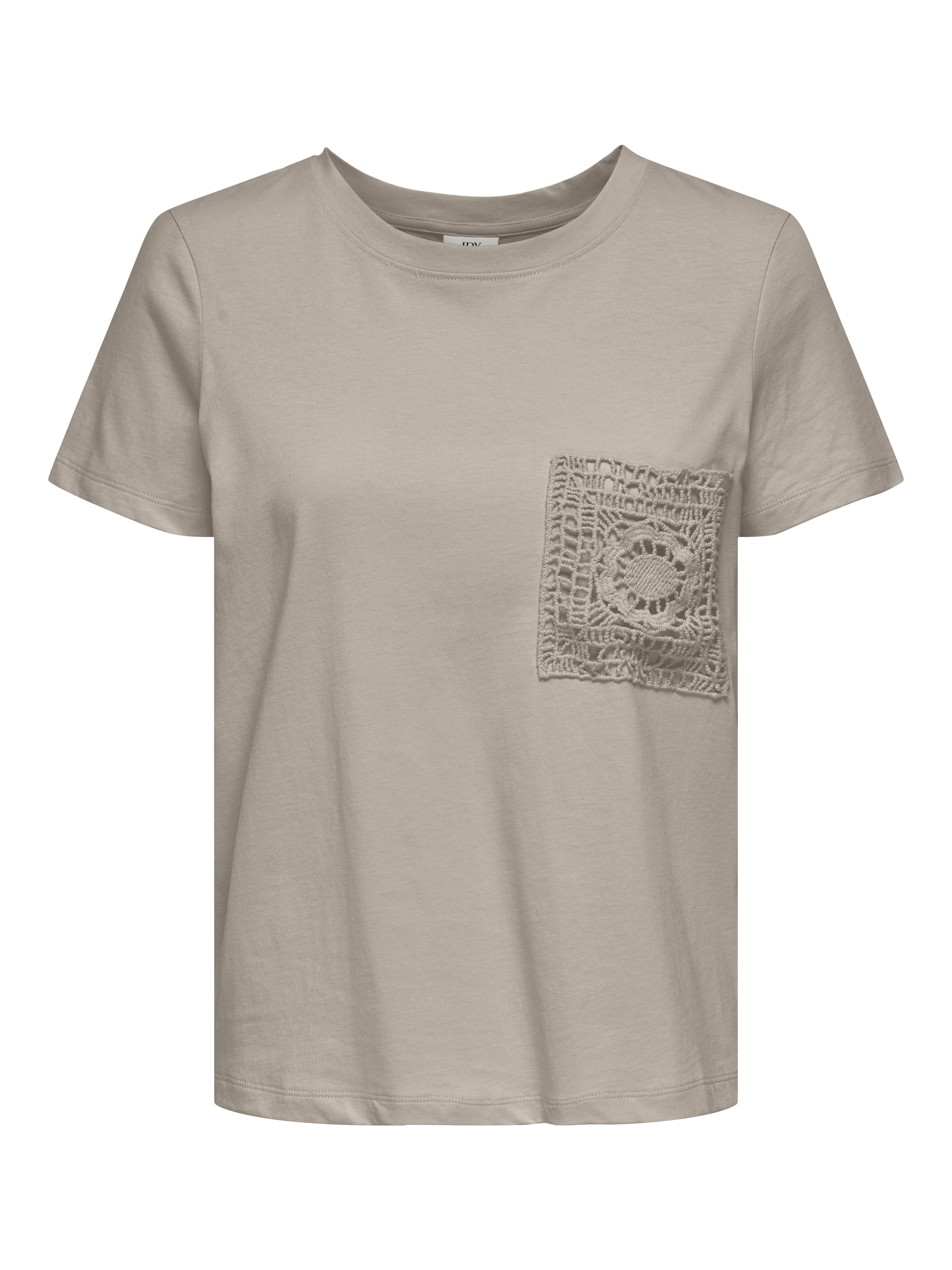 JDY Shirt met korte mouwen JDYSELMA S/S CROCHET POCKET TOP JRS NOOS