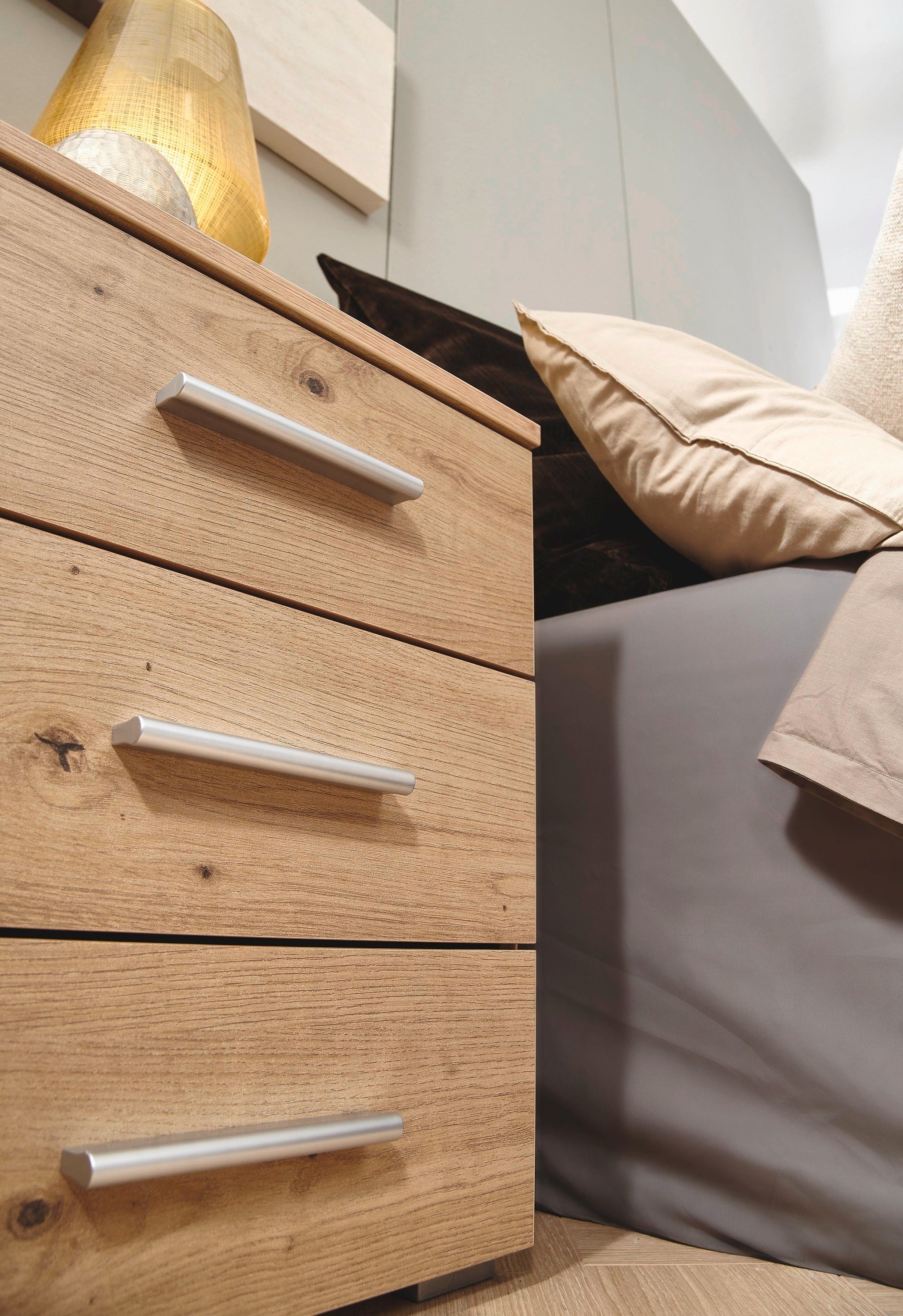 rauch Nachtkastje Base , optioneel met modern hoogglanzend front