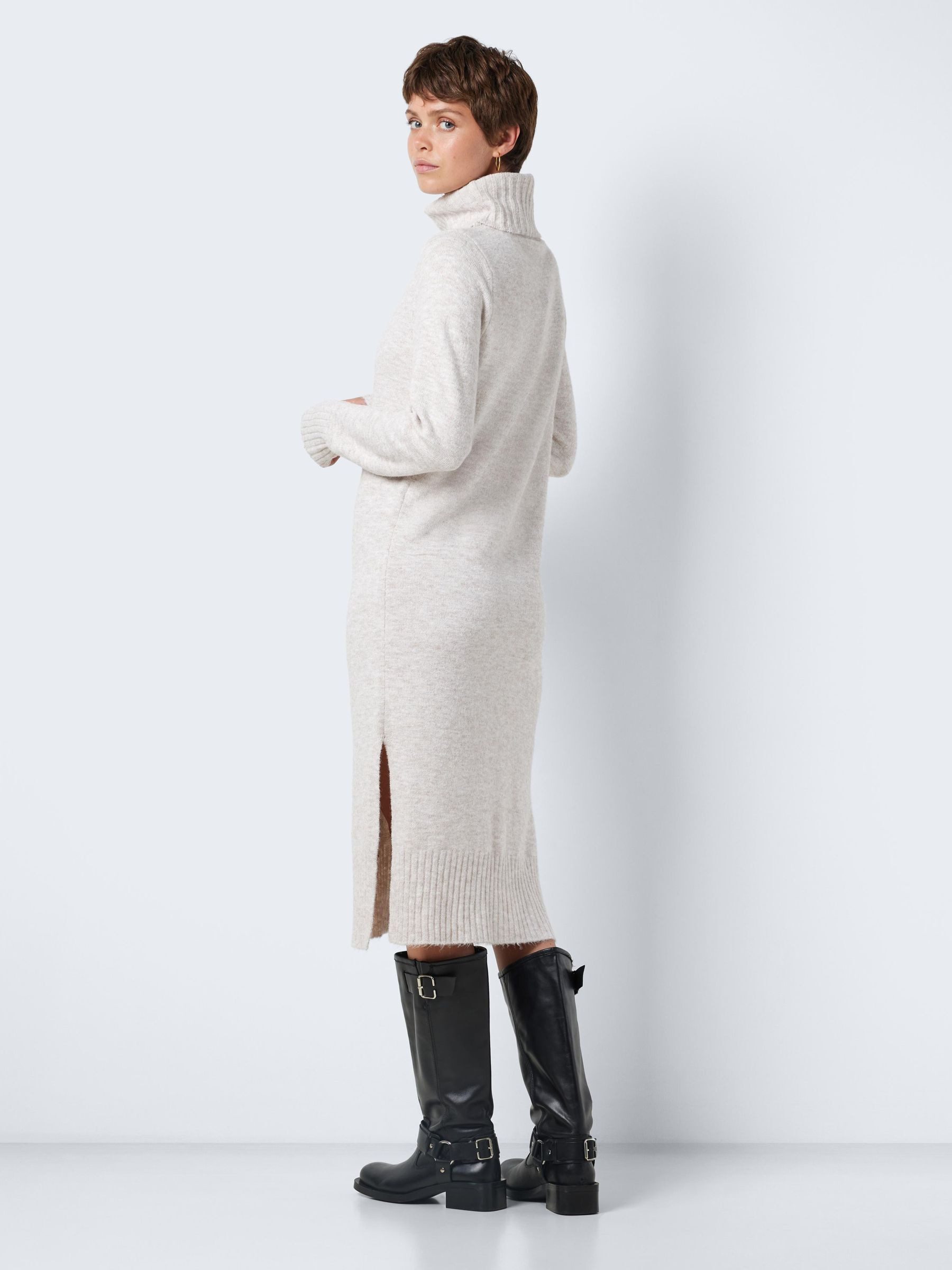 Noisy may Gebreide jurk NMVIOLA L/S ROLLNECK KNIT DRESS FWD NOOS
