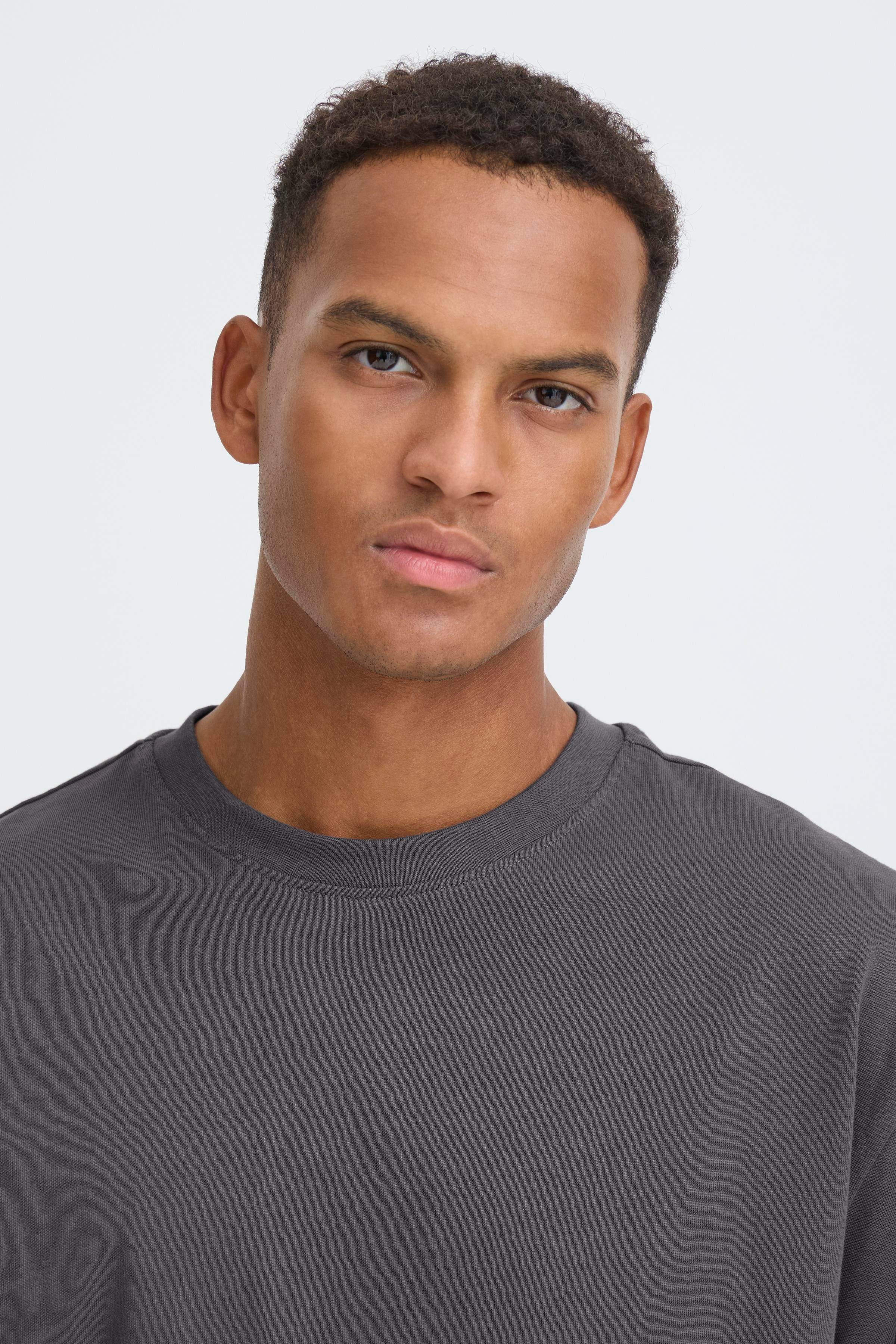Blend T-shirt BHFISHER OVERSIZE TEE