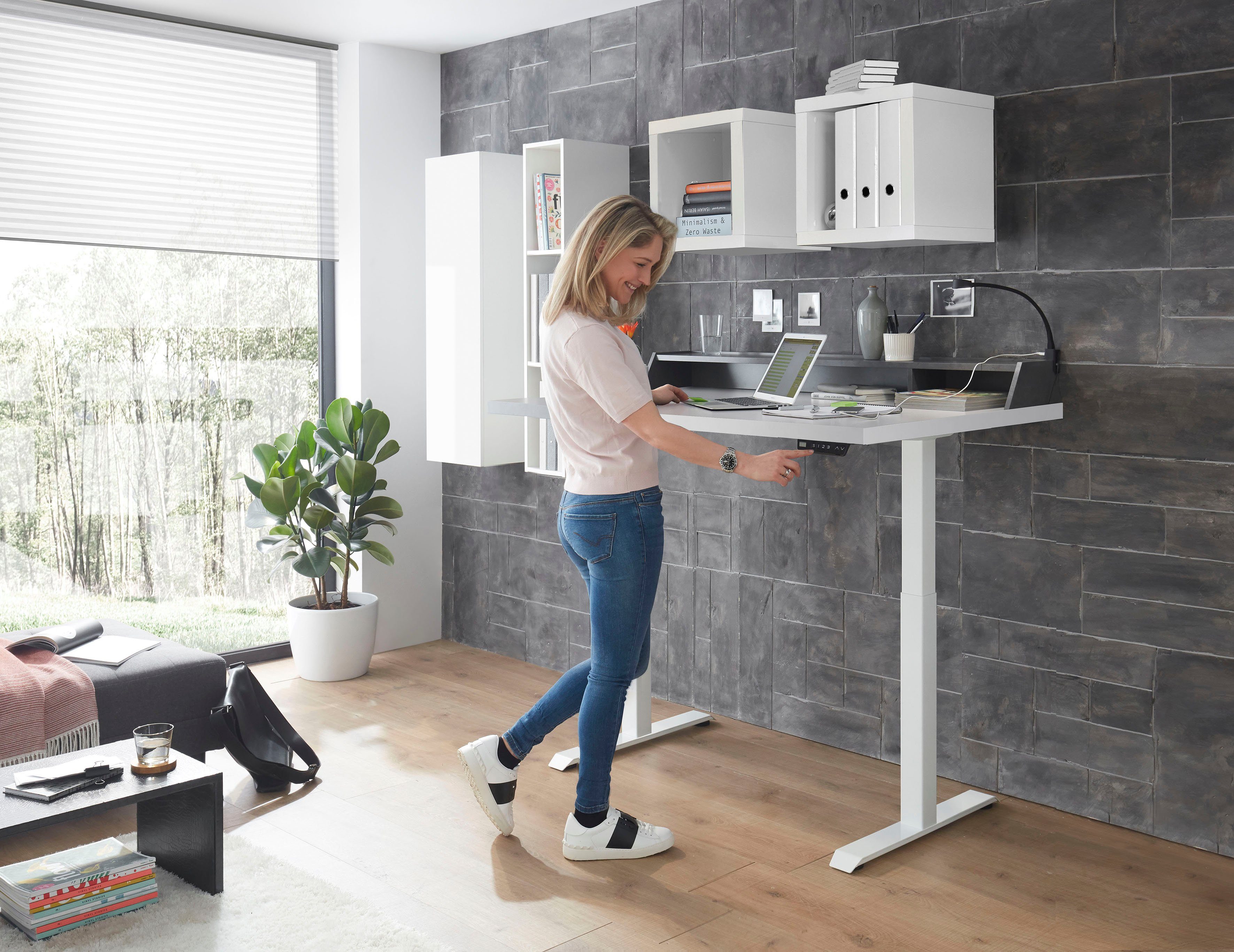 Mäusbacher Bureau Big System Office Breedte 140 cm, elektrisch in hoogte verstelbaar