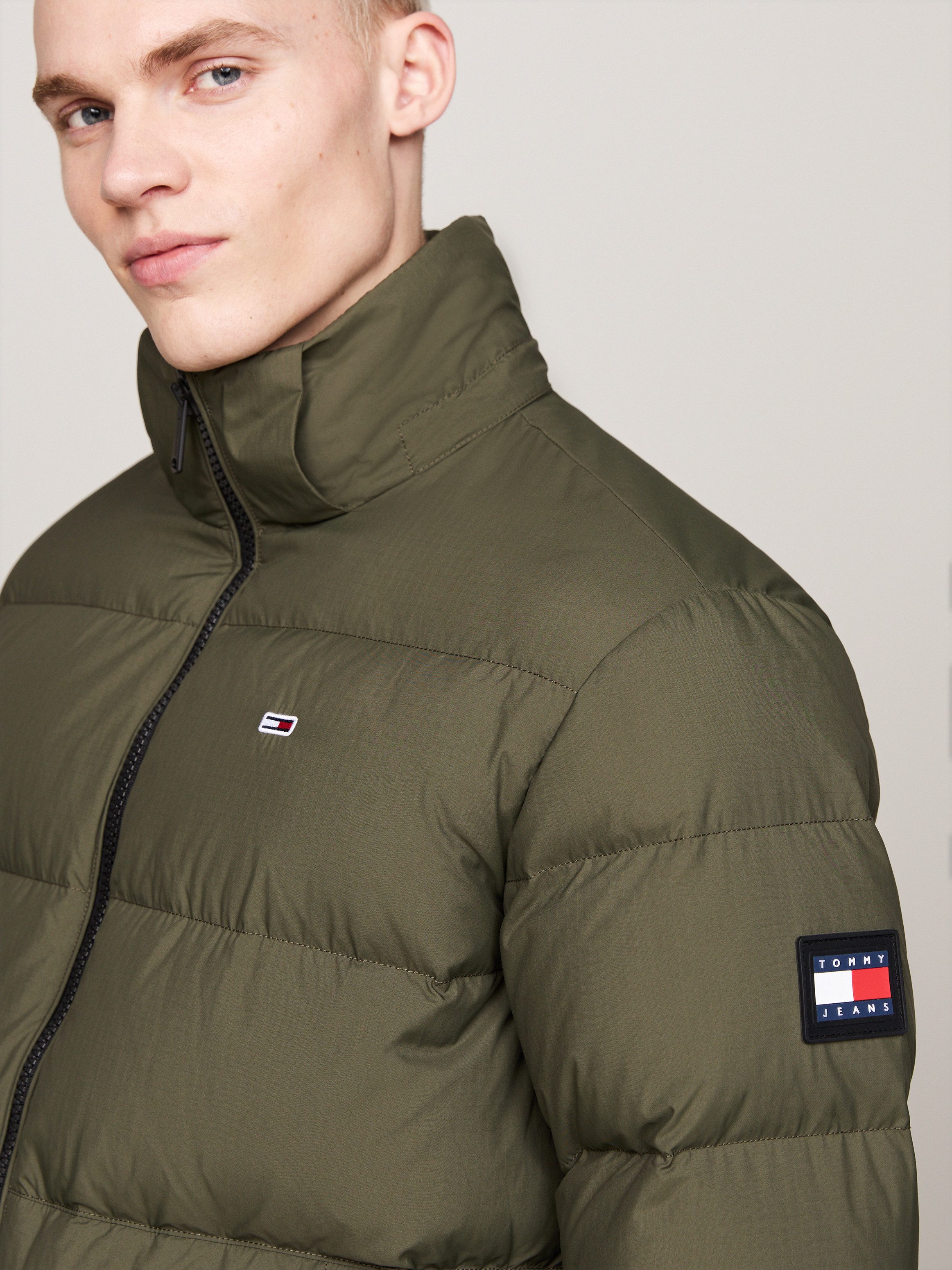 Tommy Jeans Plus Gewatteerde jas TJM ESSENTIAL DOWN JACKET EXT