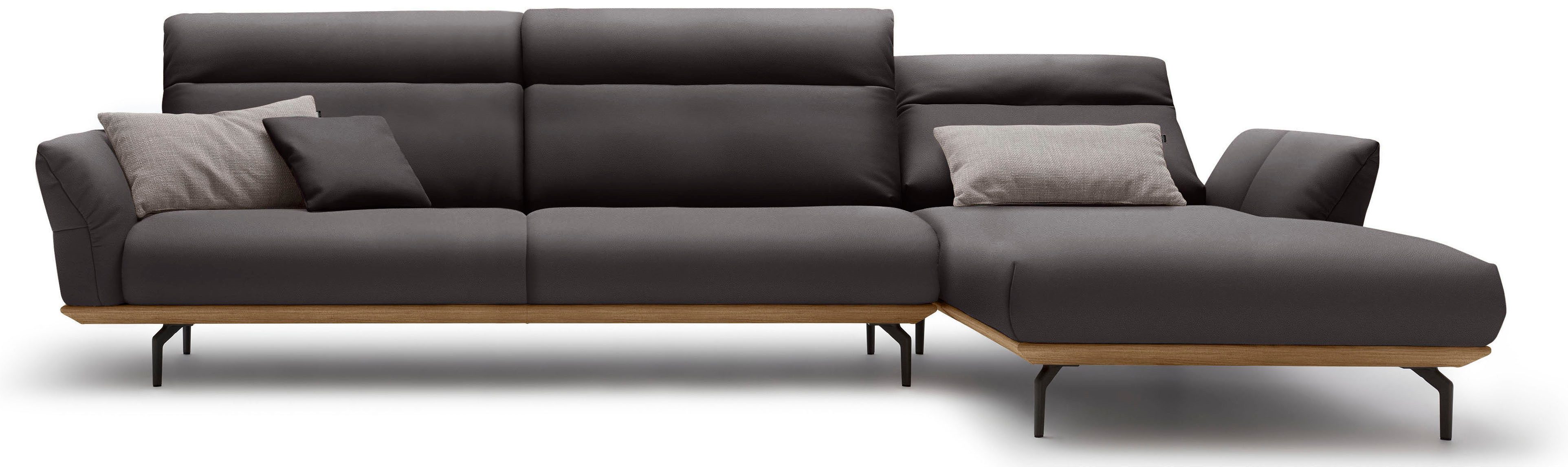 Creation BY ROLF BENZ Hoekbank CR.460 Sokkel in walnotenhout, onderstel in umbra grijs, breedte 338 cm