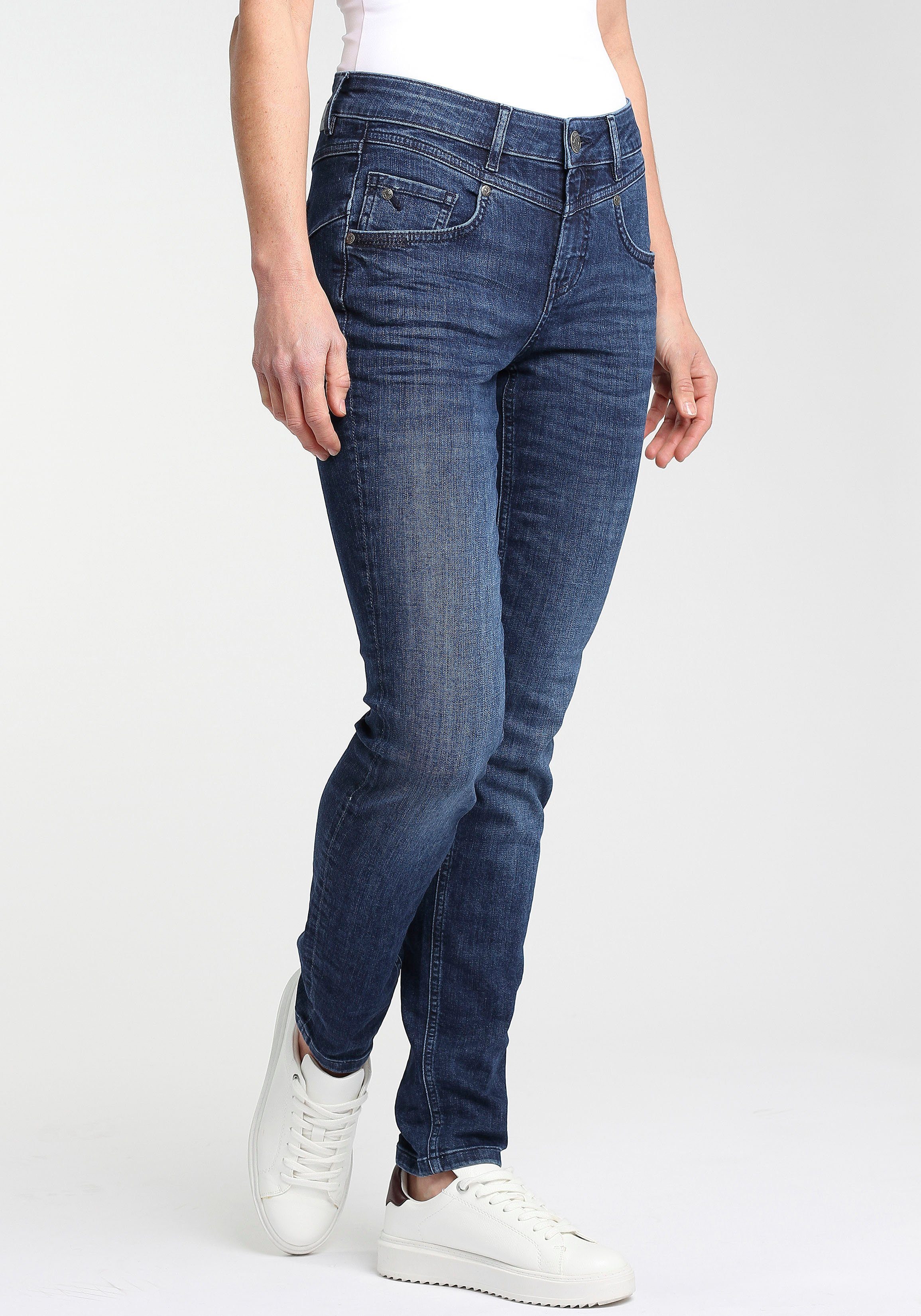GANG Skinny fit jeans 94MARISSA met modieuze v-pas voor & achter