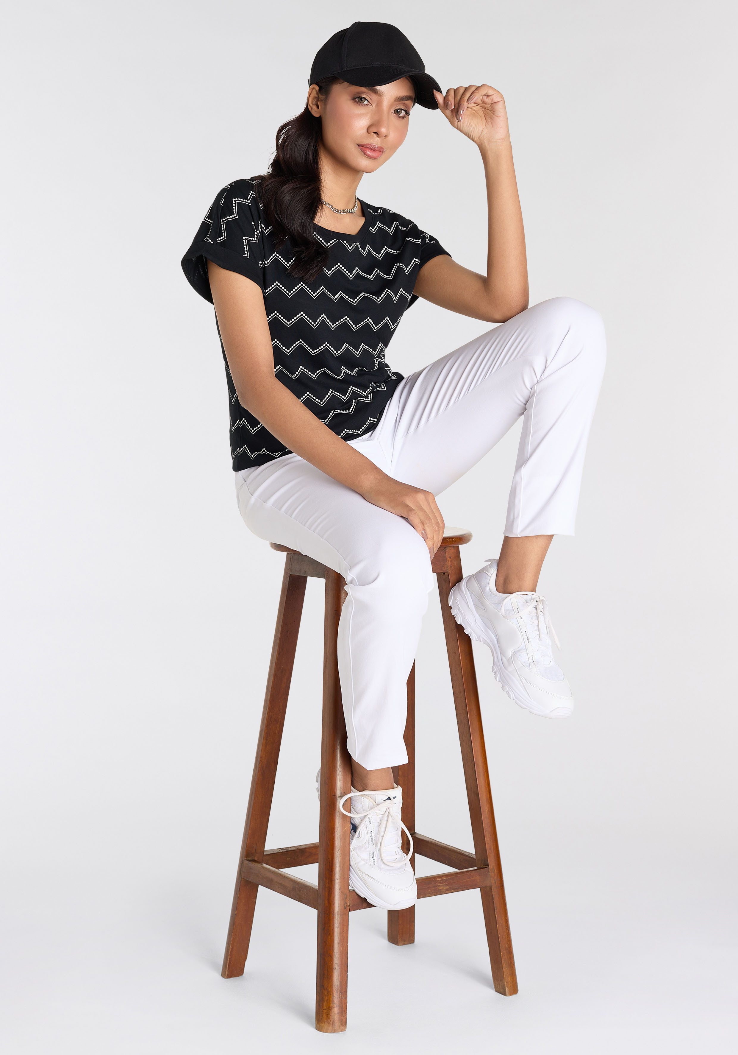KangaROOS Shirt met korte mouwen met zigzagpatroon