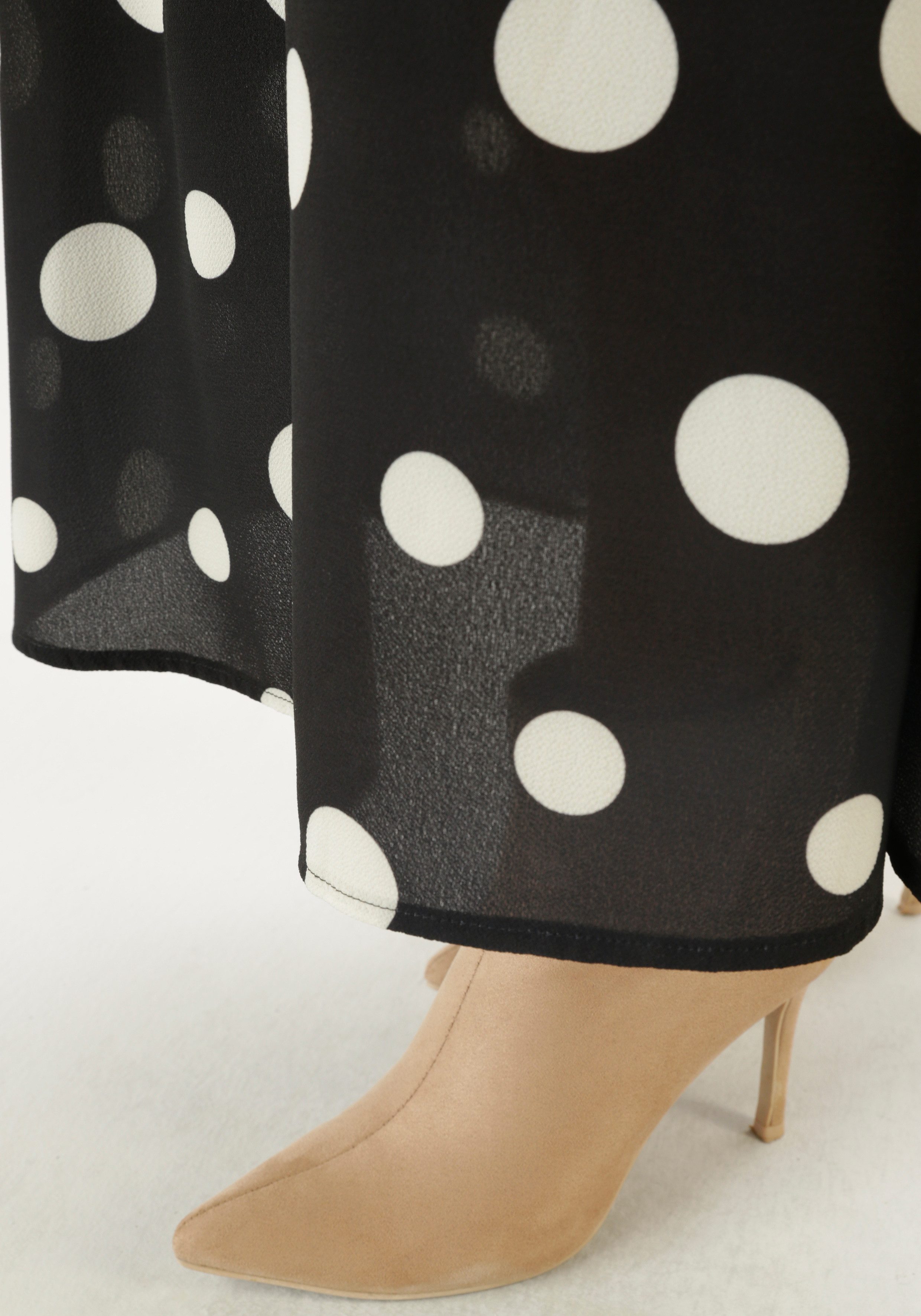Aniston SELECTED Maxirok met grote stippenprint en elastische rubberband - nieuwe collectie