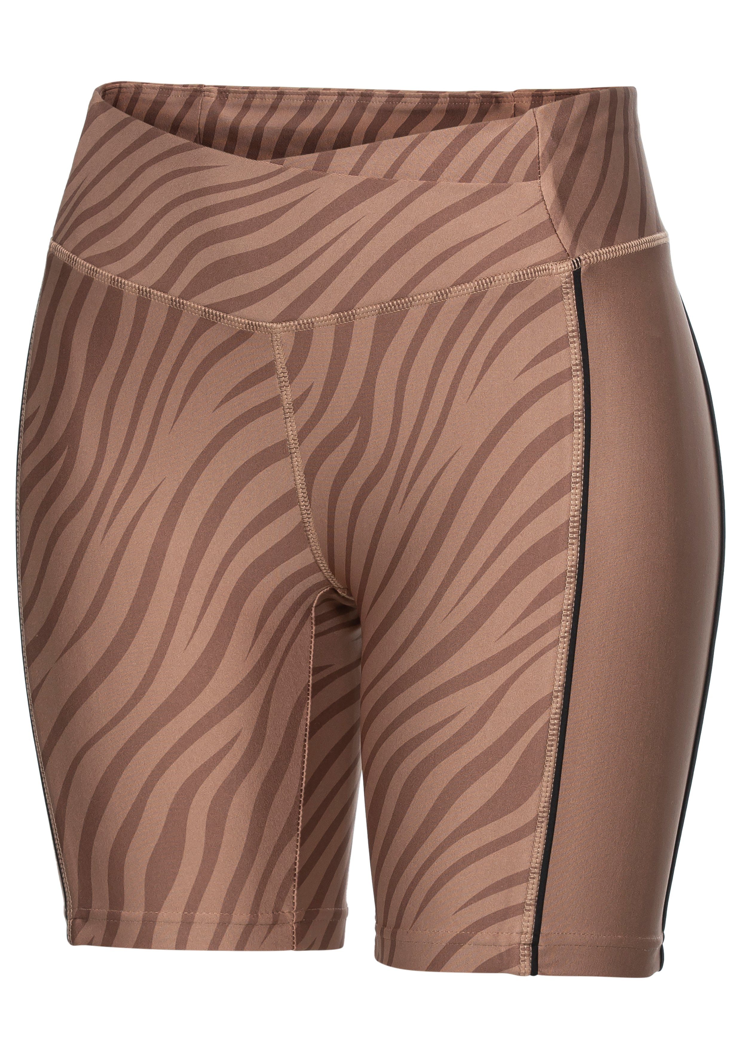 active by Lascana Short -Sportshorts Korte broek Sportshorts met subtiele zebraprint