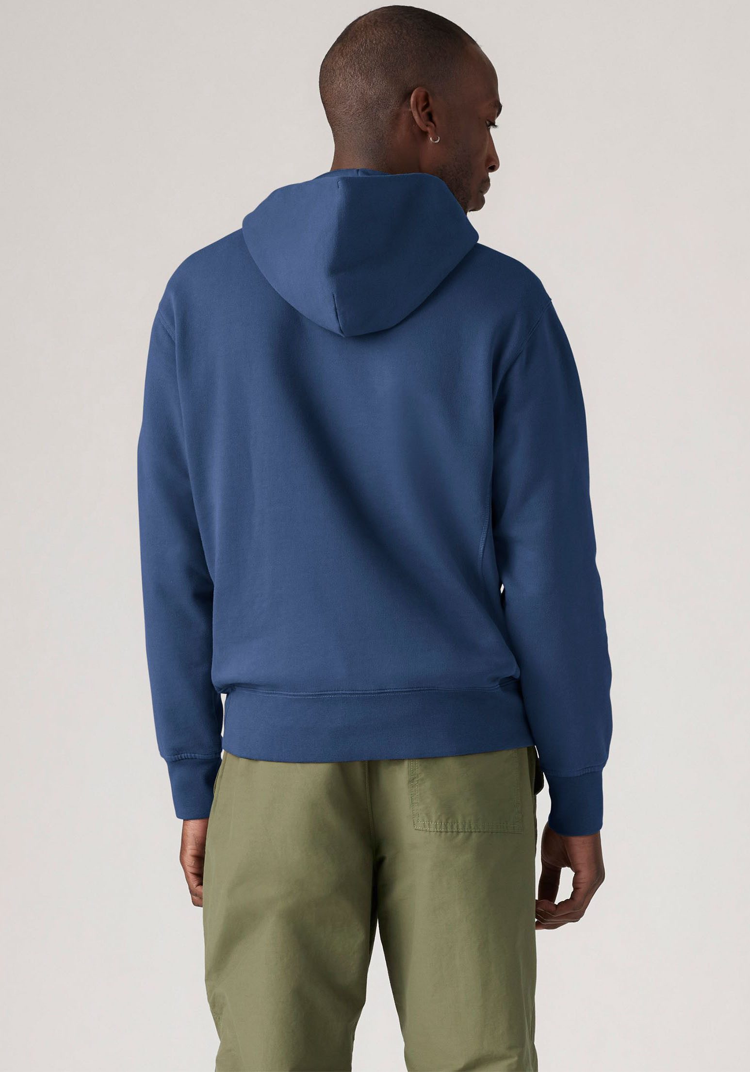 Levi's® Hoodie THE AUTHENTIC HOODIE met kleine ton-sur-ton logo-borduursel op de borst