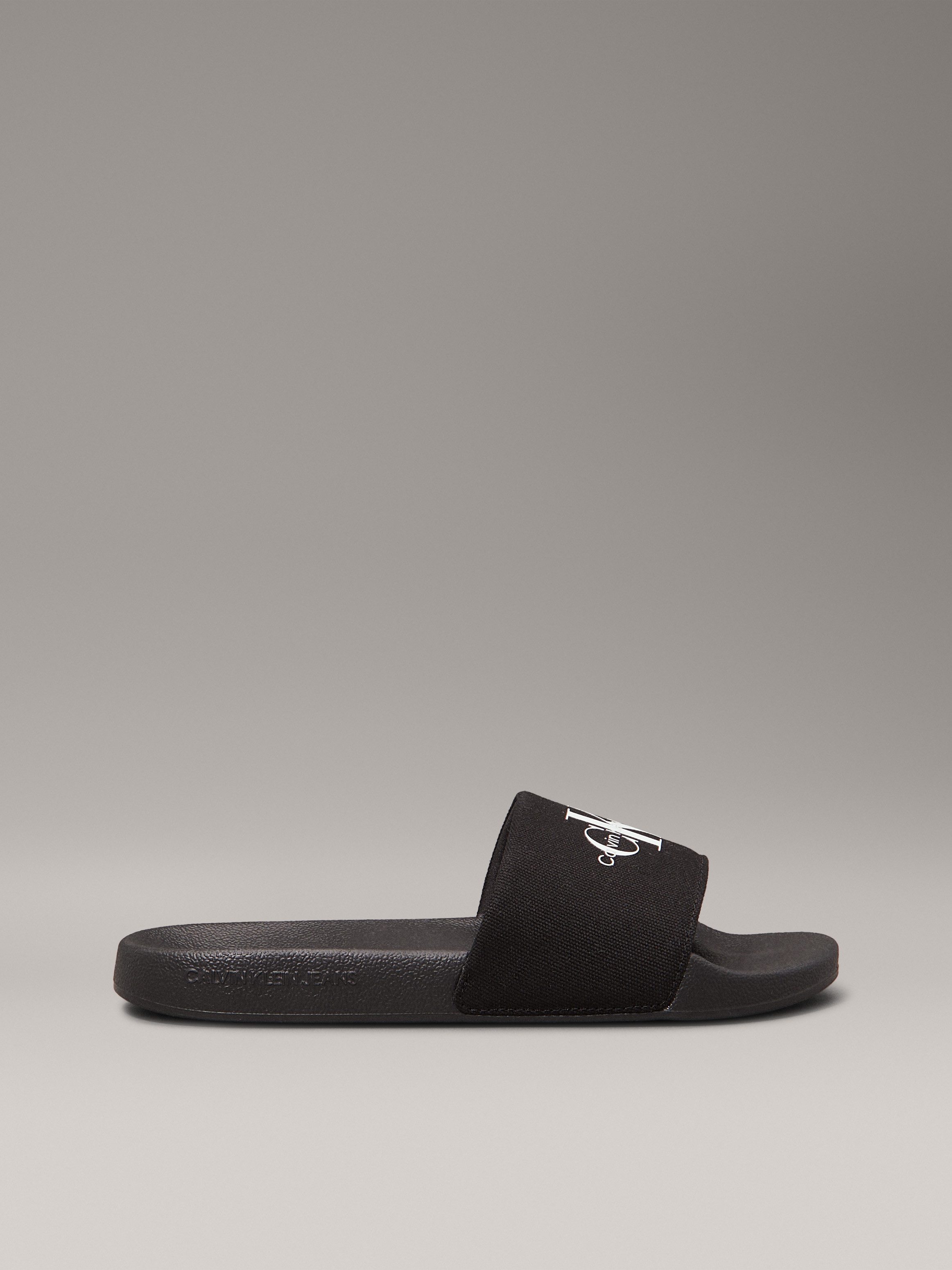 Calvin Klein Slippers SLIDE MONOGRAM WMNS , badschoen, slippers, zomerpantolette, strandschoen om in te stappen