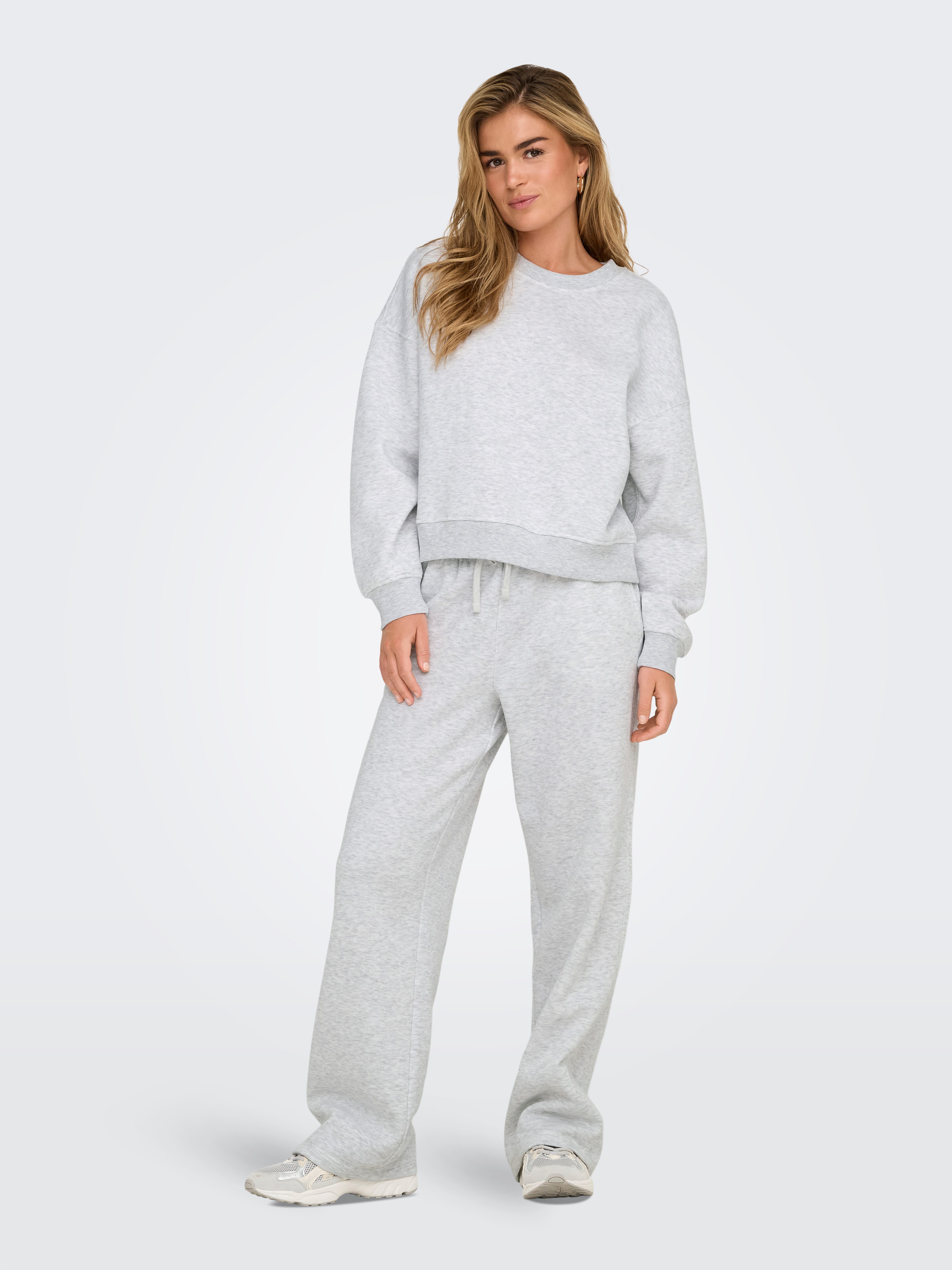 Only Sweatshirt ONLBEST L/S CREW NECK SWT NOOS