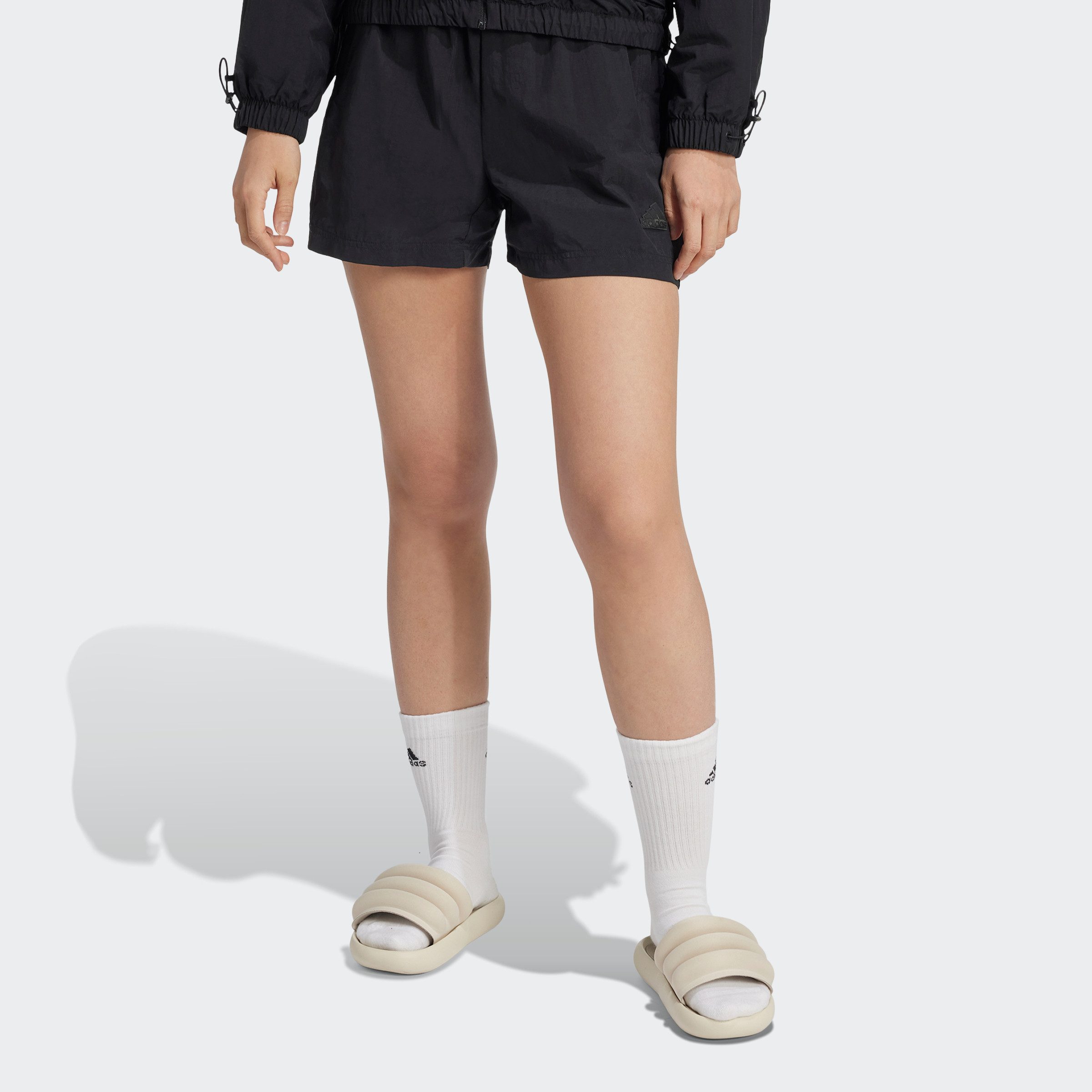adidas Sportswear Short W CE SHORT (1-delig)
