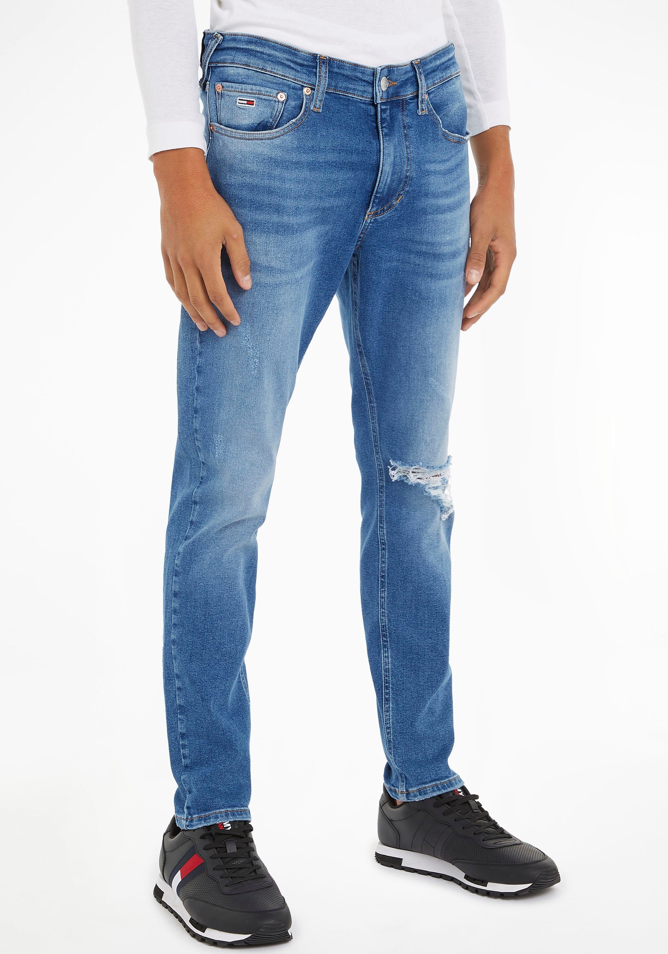 TOMMY JEANS Slim fit jeans SCANTON Y SLIM met  knoop & studs