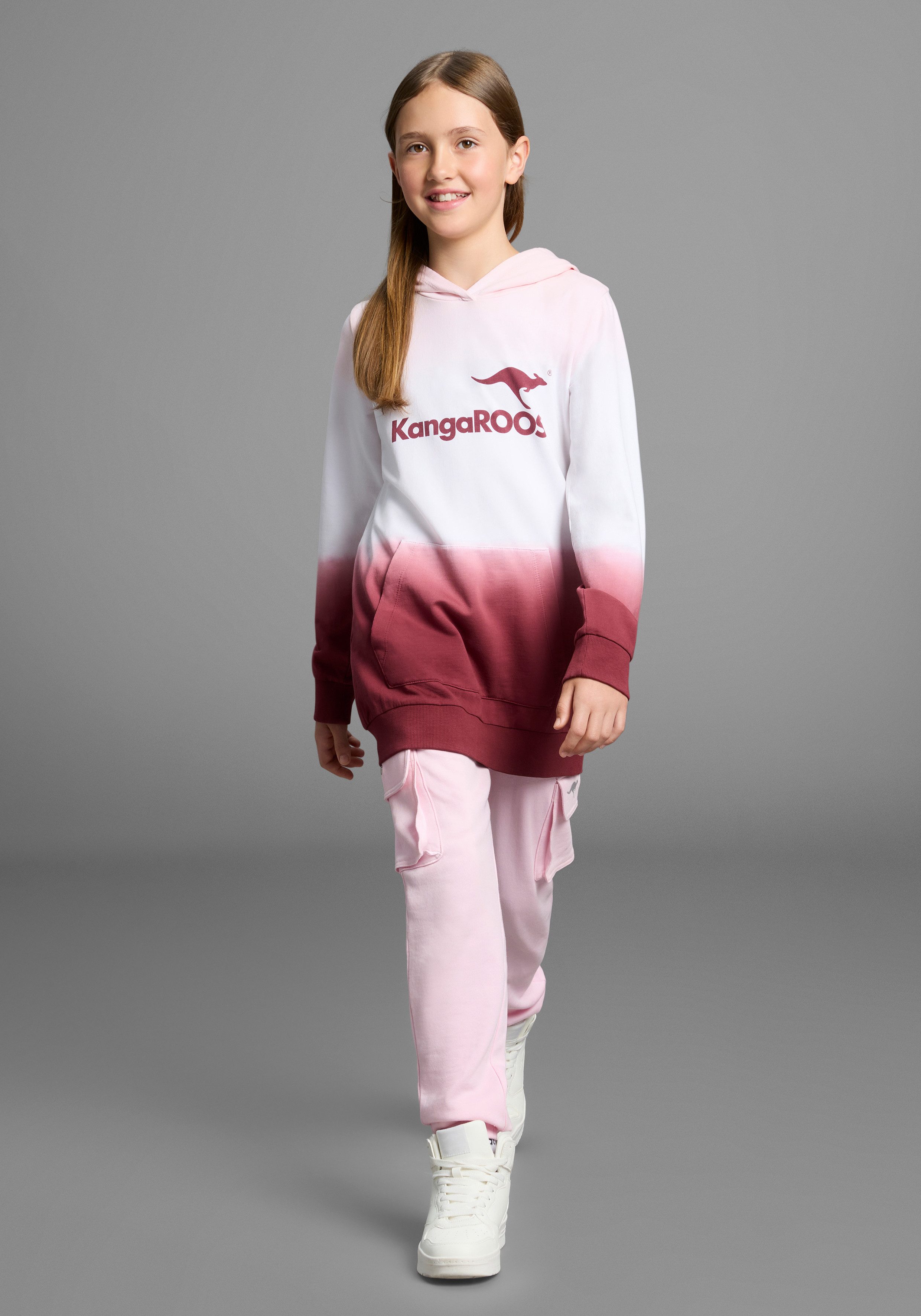 KangaROOS Hoodie , Lange sweatshirt met kleurverloop Lange mouwen met boorden, getailleerde snit, met logoprint
