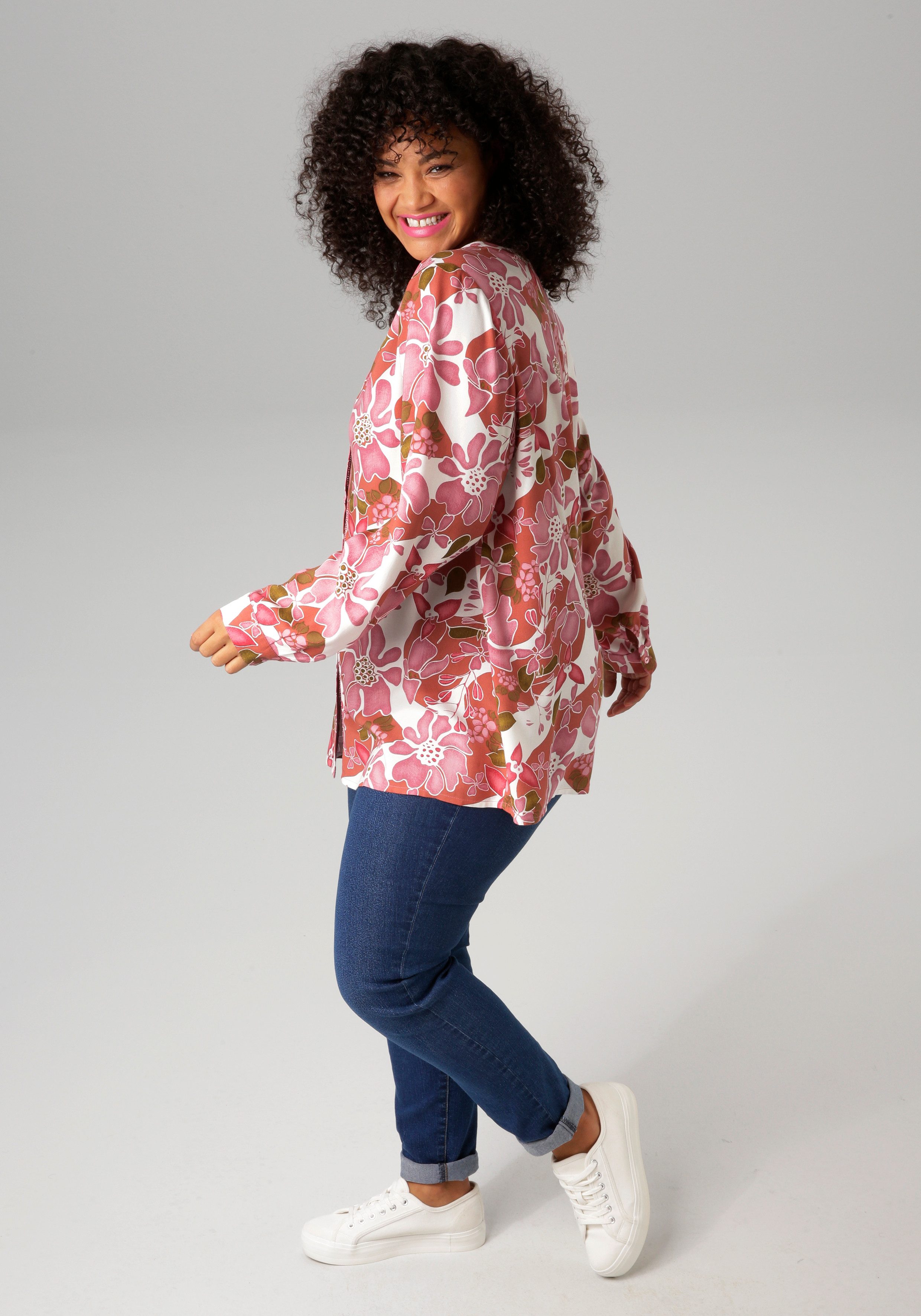 Aniston PLUS Lange blouse met haakapplicatie langs de knoopsluiting - nieuwe collectie