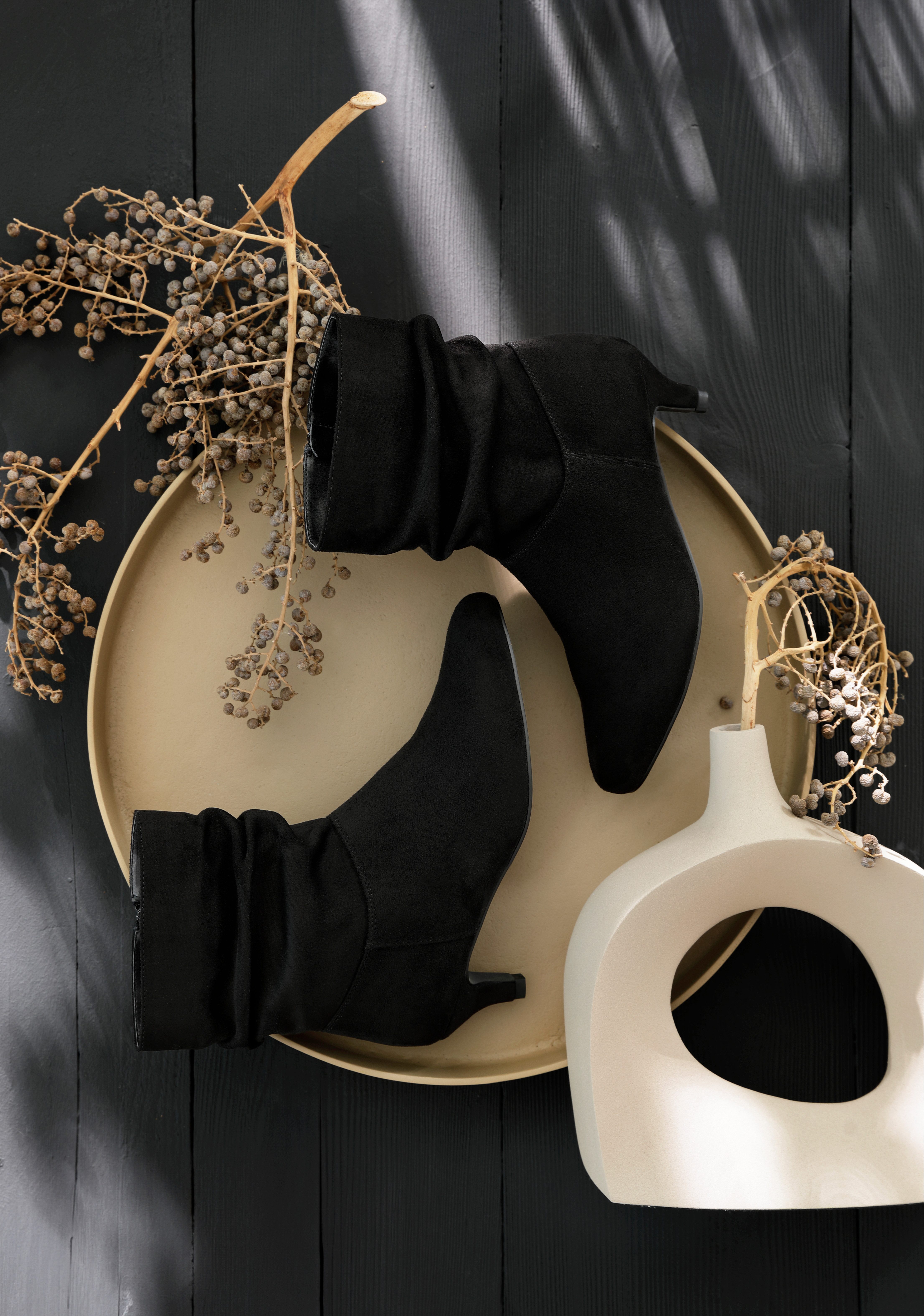 Aniston SHOES Laarsjes , boots met slouchy schacht - nieuwe collectie