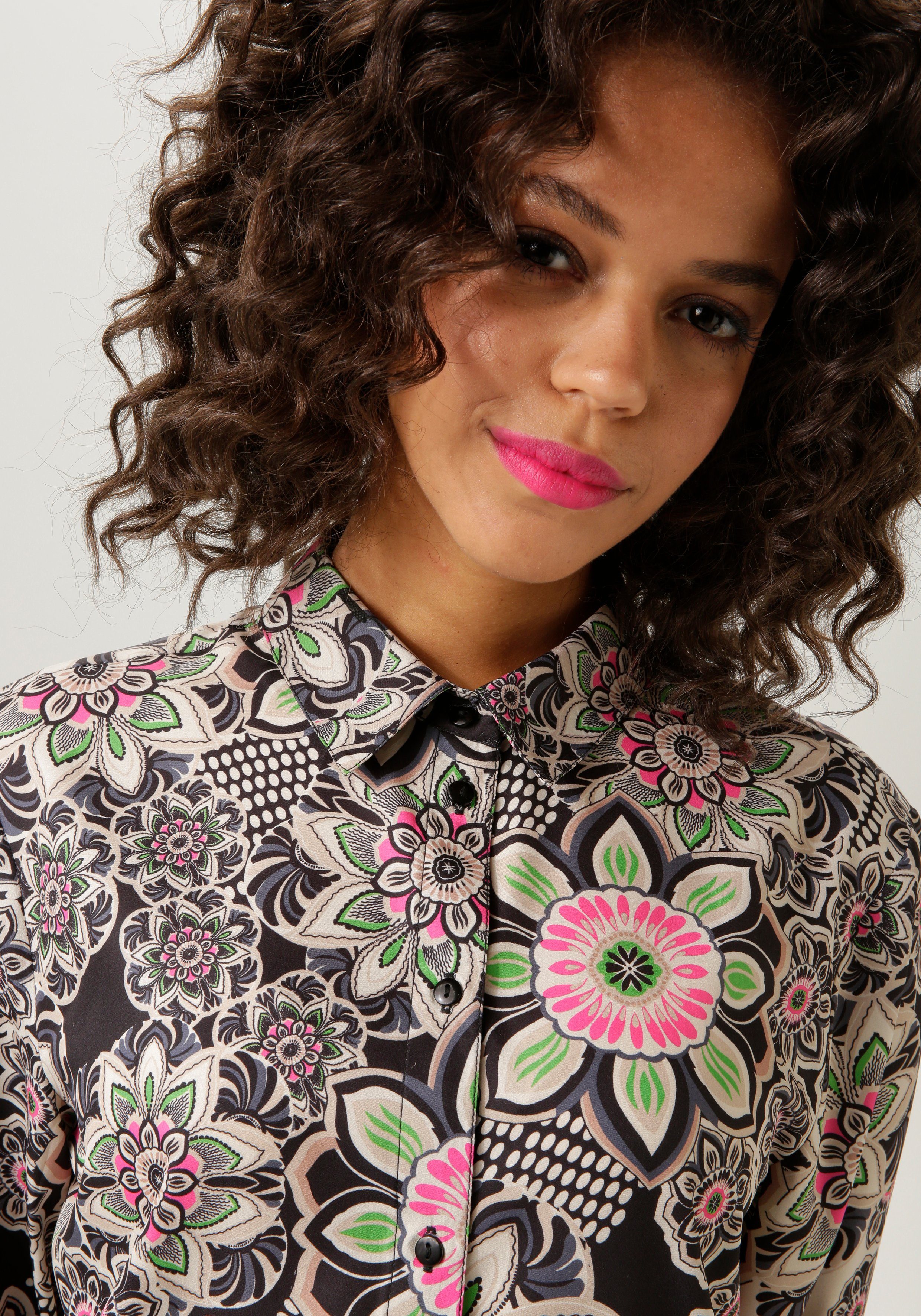 Aniston CASUAL Overhemdblouse met sensationele mandala-bloemenprint