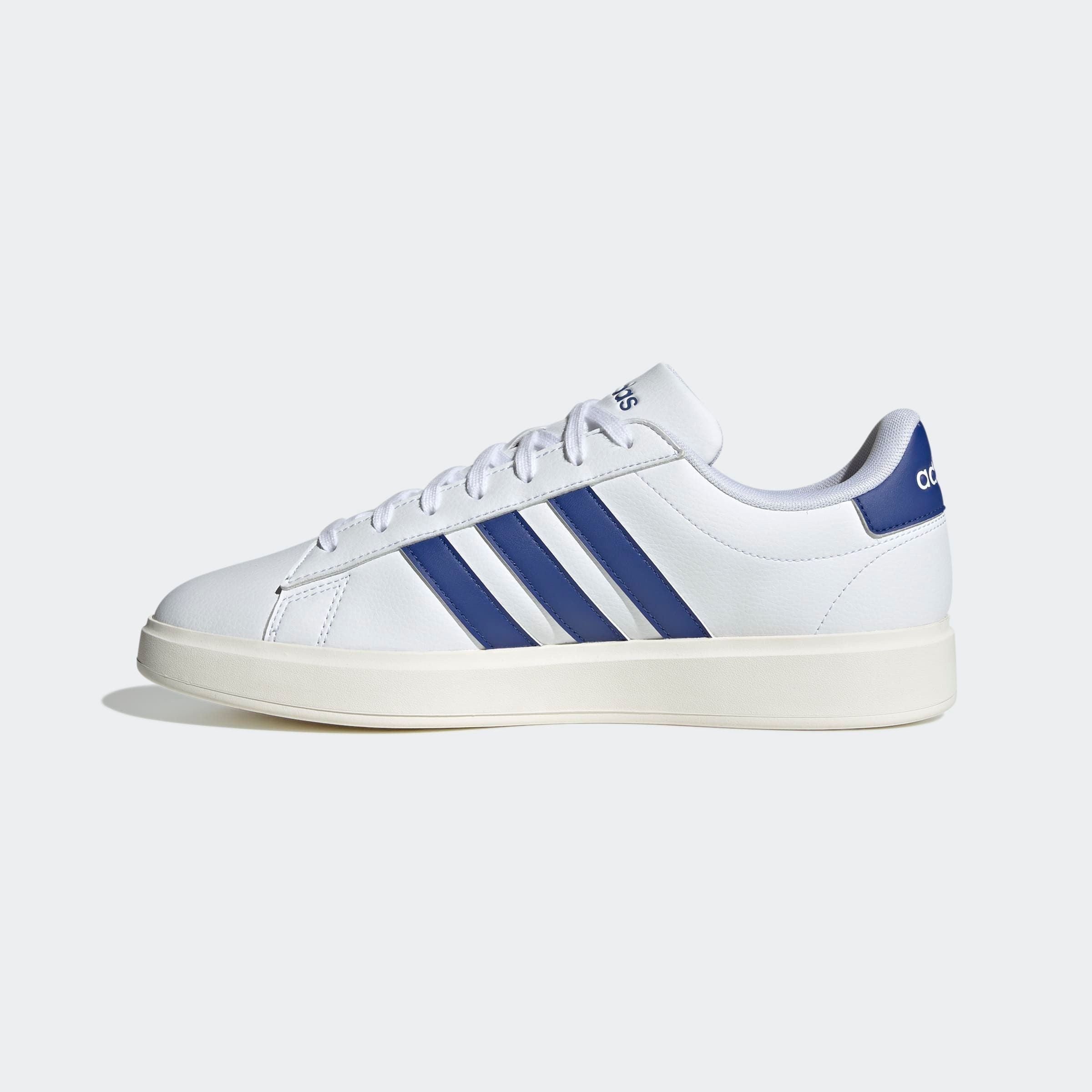 adidas Sportswear Sneakers GRAND COURT CLOUDFOAM COMFORT Design geïnspireerd op de adidas Superstar