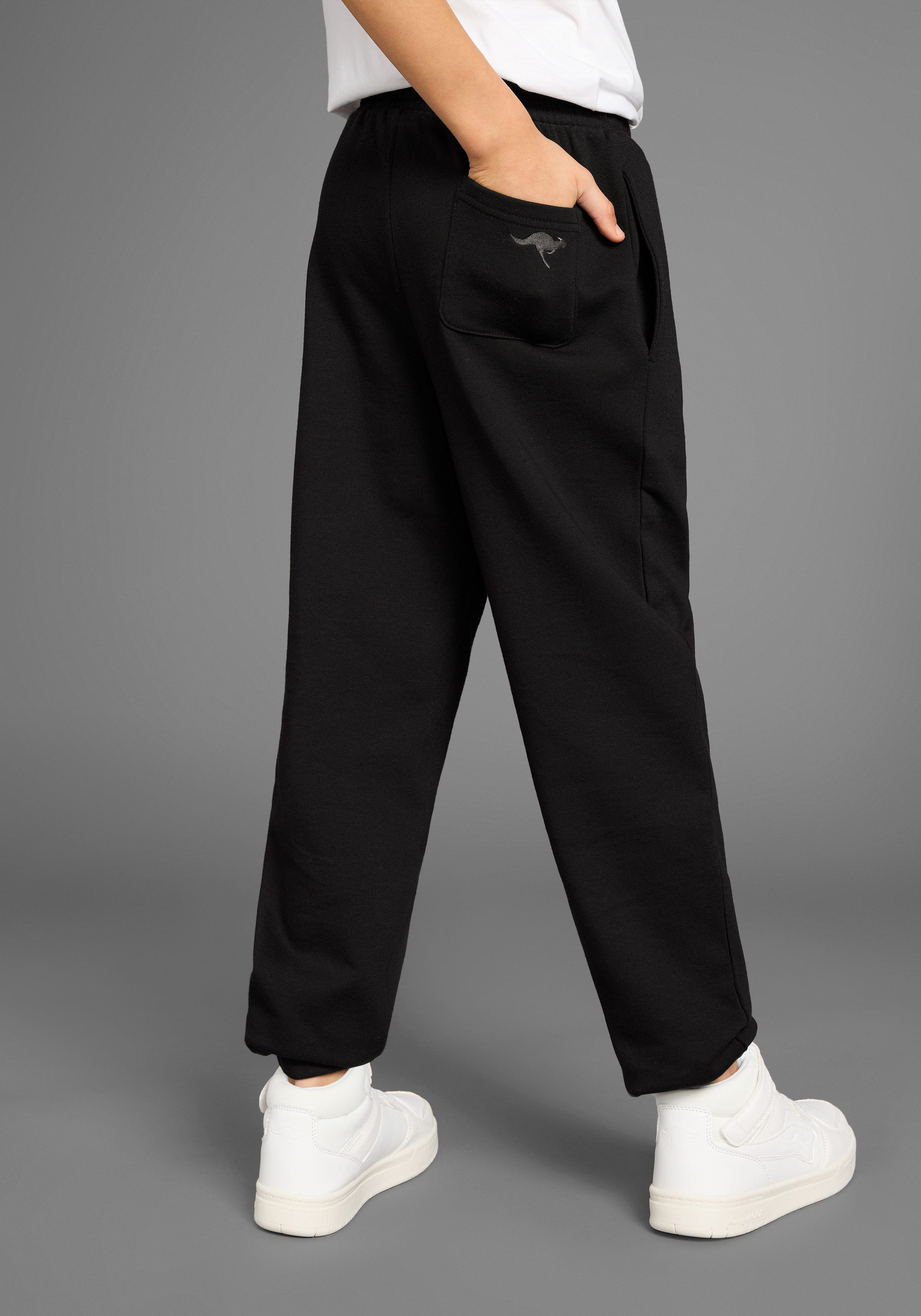 KangaROOS Sweatbroek Joggingbroek met logo borduursel
