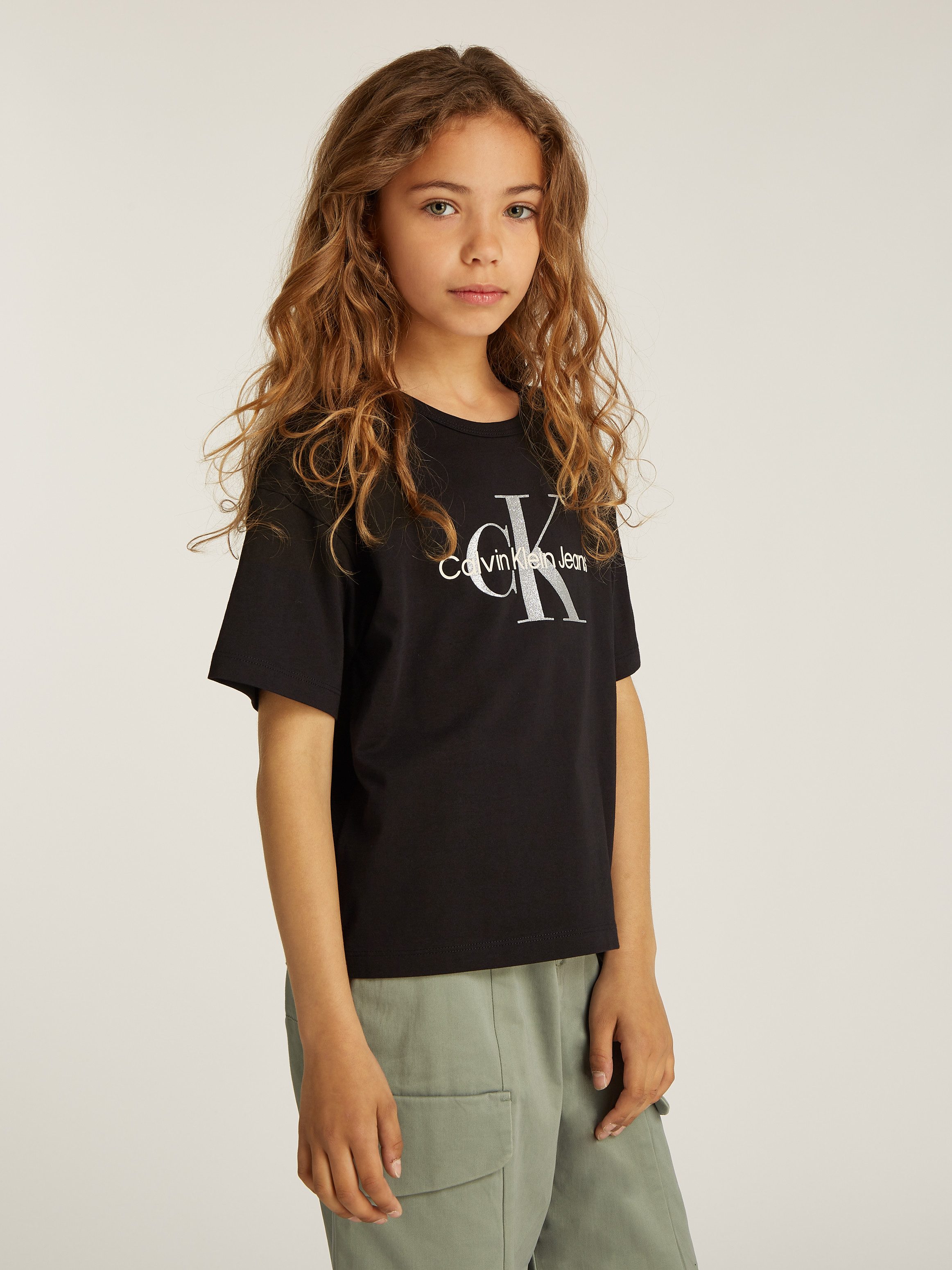 Calvin Klein Shirt met ronde hals MONOLOGO GLITTER SS T-SHIRT voor kinderen tot 16 jaar met...