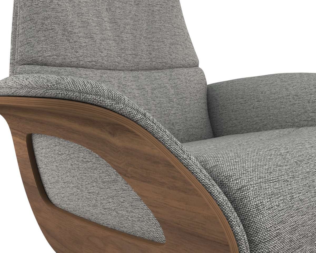 FLEXLUX Relaxfauteuil Clement praktische elektrische fauteuil Maat M, elektrische rug- en voetensteun, accu, armleuning Walnoot, aluminium voet