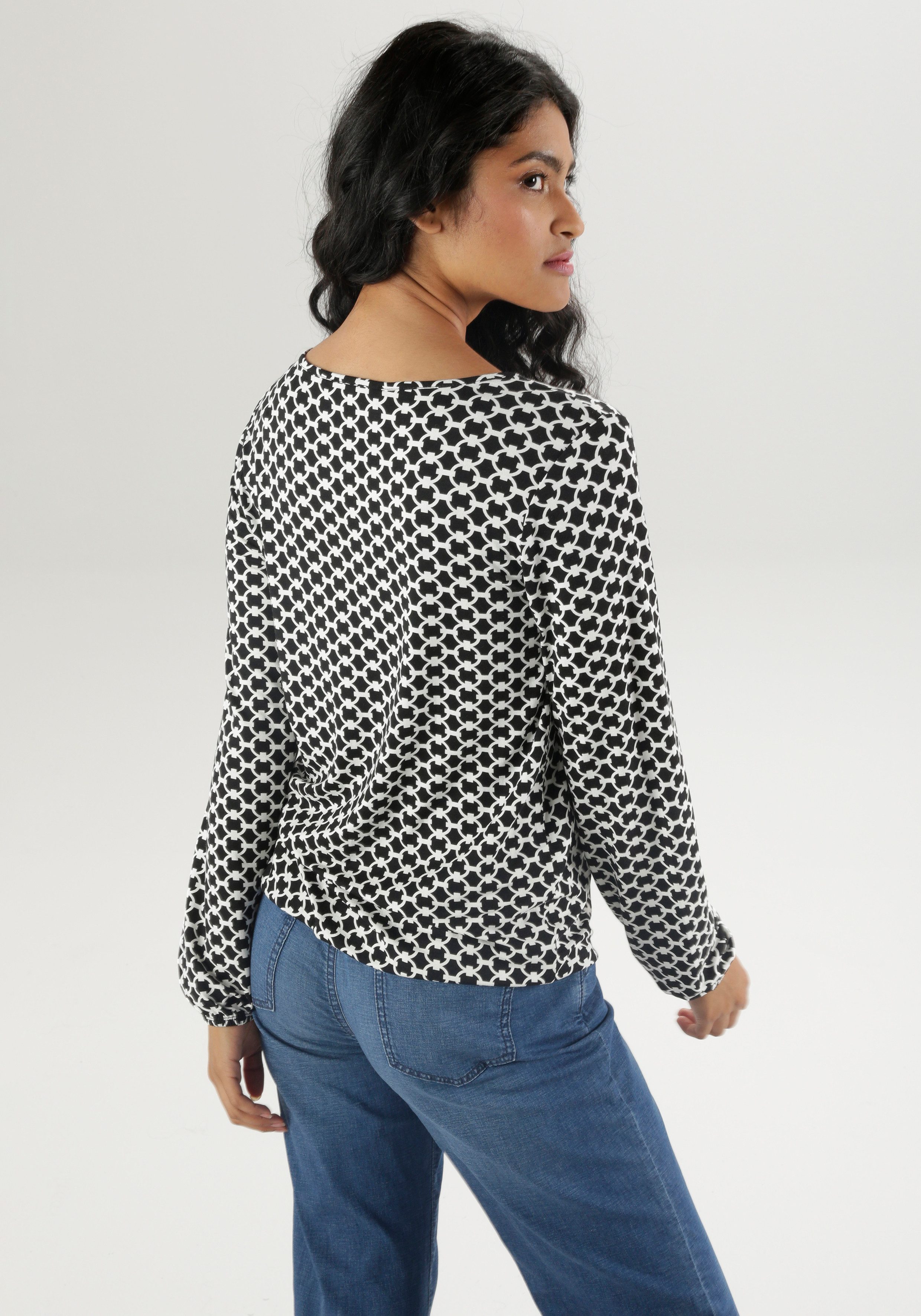 Aniston SELECTED Shirt met lange mouwen met sieraandeel en cut-out aan de halslijn