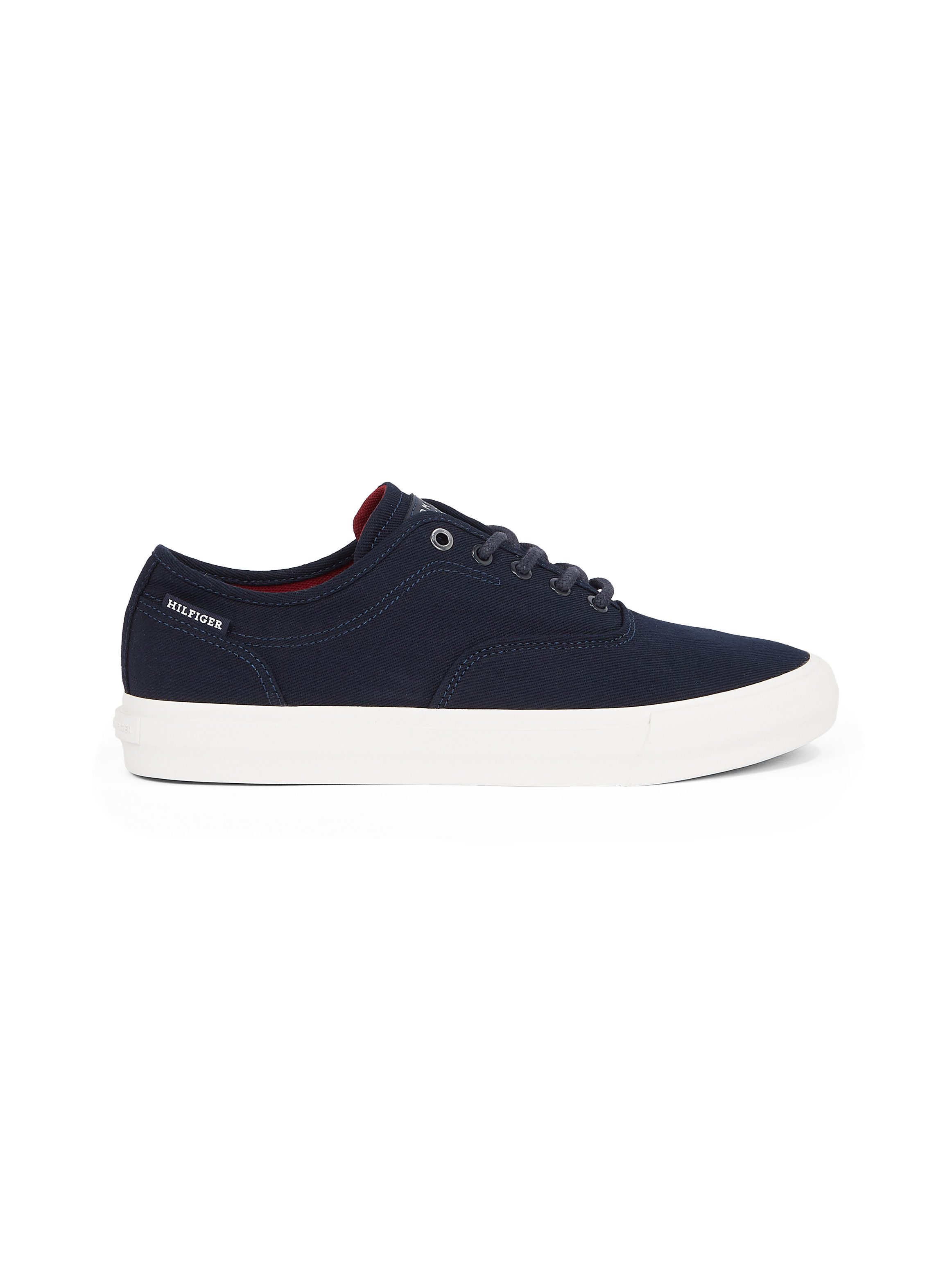 Tommy Hilfiger Plateausneakers TH HI VULC LOW OXFORD TWILL , vrijetijdsschoen, lage schoen, veterschoen met label op de hiel