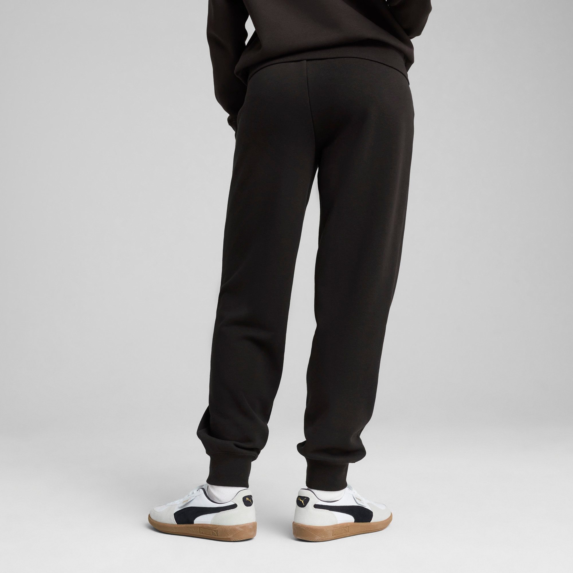 PUMA Trainingsbroek ESS SMALL NO. 1 LOGO COMFORT HIGH-WAIST SWEATPANTS TR CL