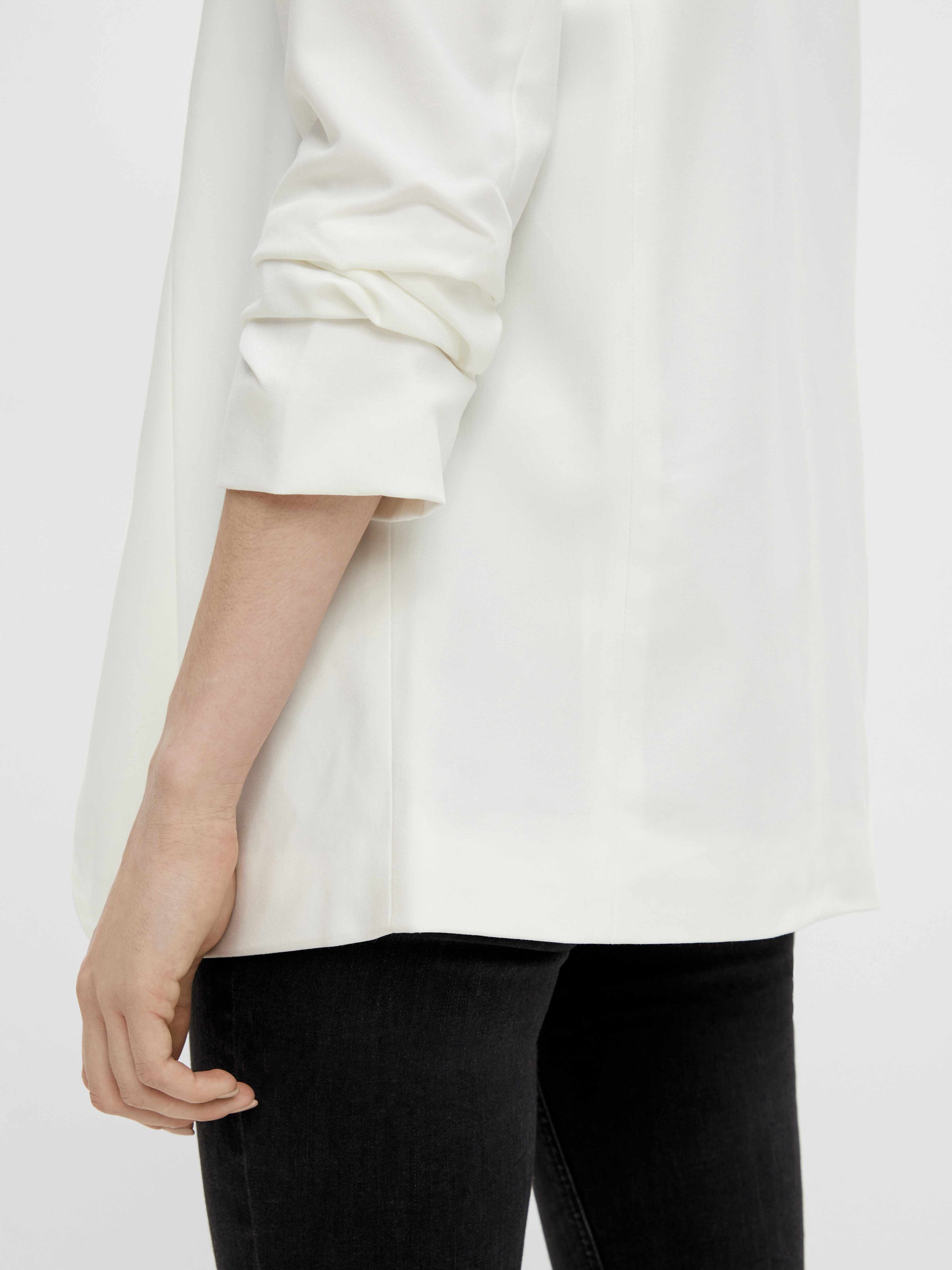 pieces Blouseblazer PCBOSELLA 3/4 BLAZER NOOS met plooidetail op de mouw