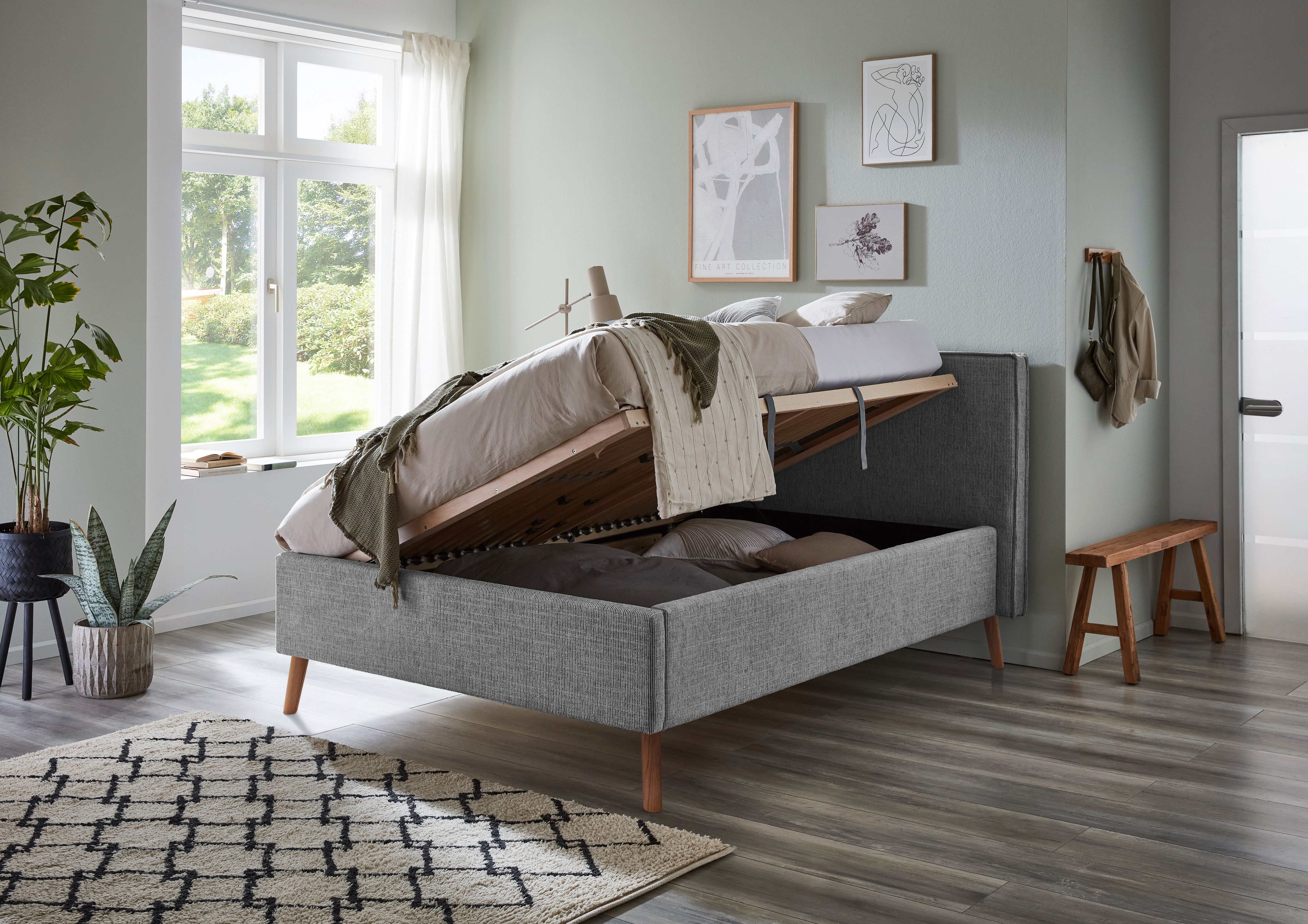 meise.möbel Gestoffeerd bed Riva met eikenkleurige houten poten, naar keuze met bedkist en lattenbodem