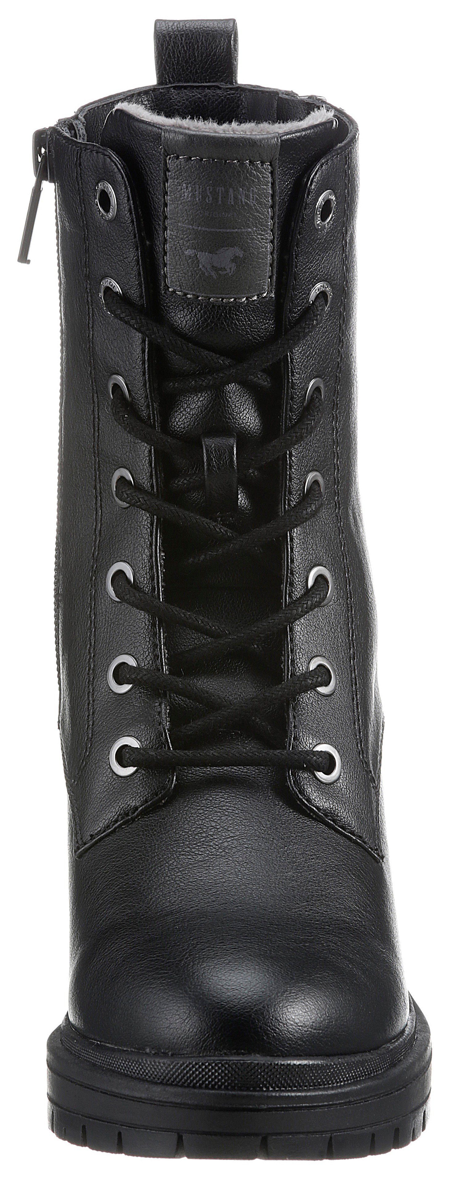 Mustang Shoes Veterlaarsjes met stevige profielzool